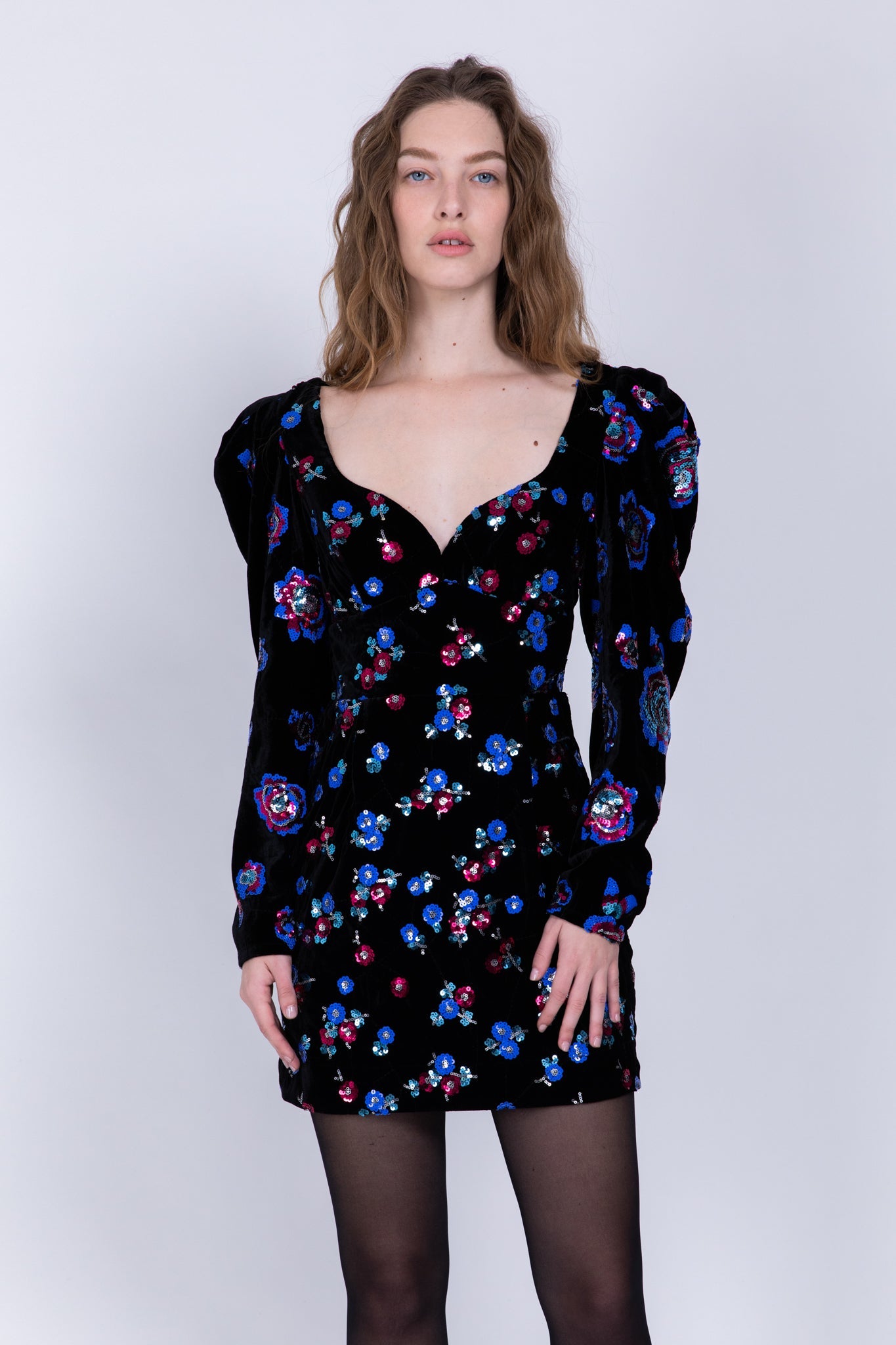 SABINA MUSAYEV - velvet_sequins_embroidery_black_fw_22_23