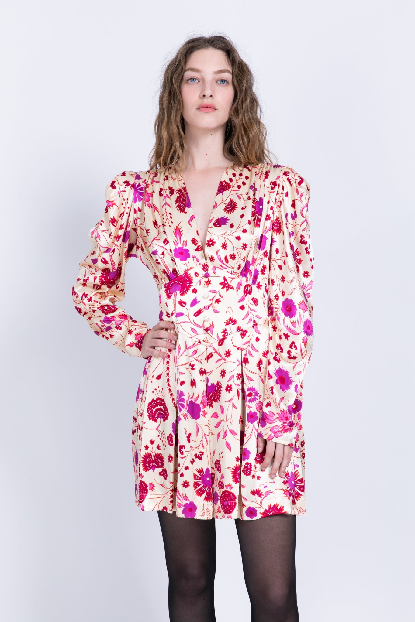 SABINA MUSAYEV - paisley_print_on_satin_ivory_fw_22_23