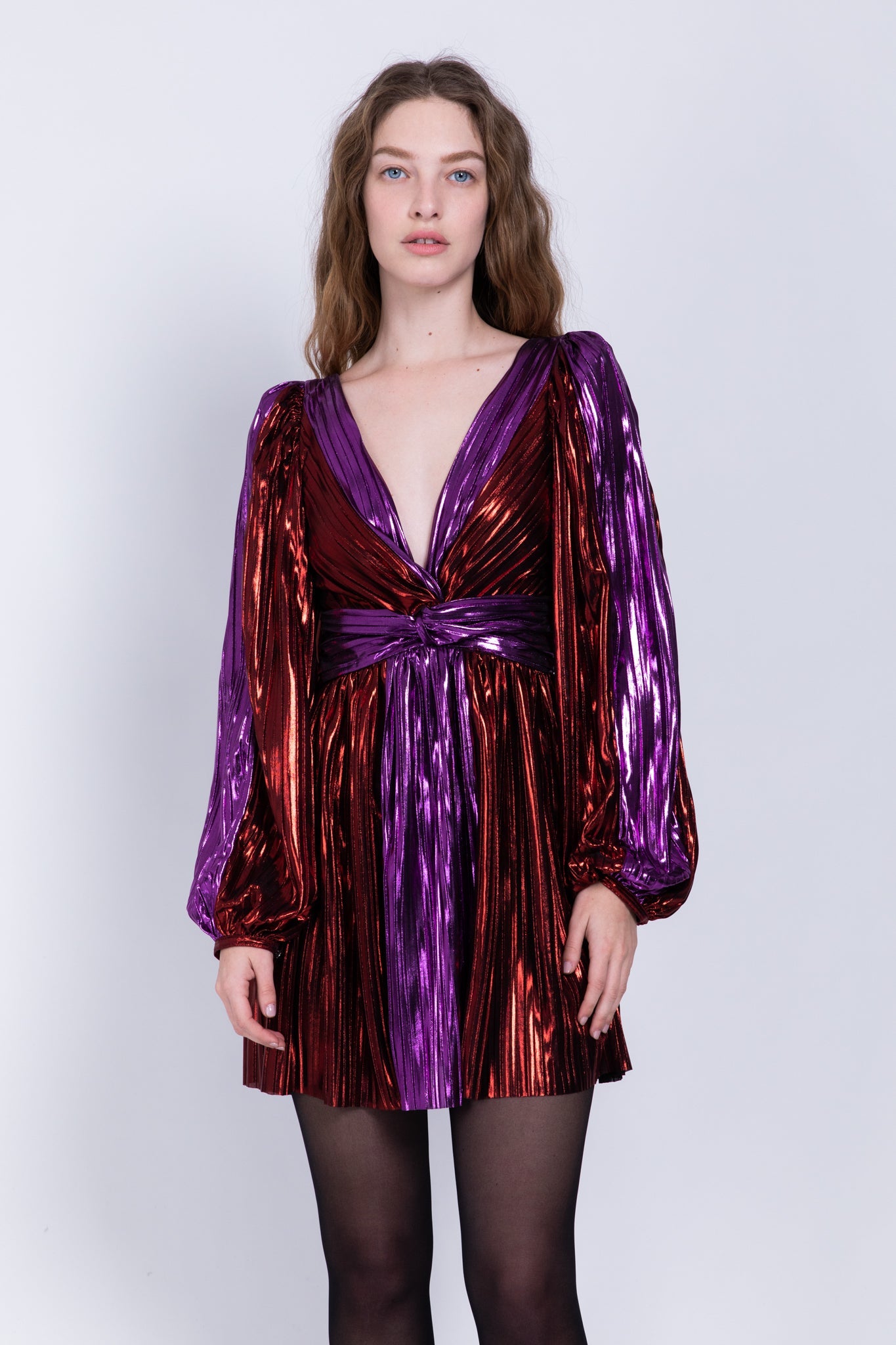 SABINA MUSAYEV - two_tone_pleated_knit_w_foil_red_purple_fw_22_23