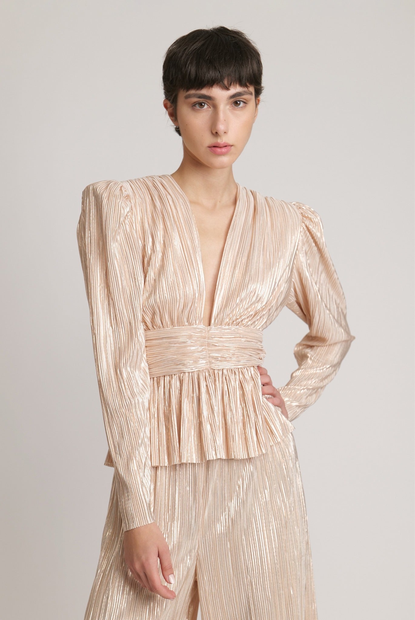 SABINA MUSAYEV - pleated_knit_w_foil_pearl_blush_fw_23_24