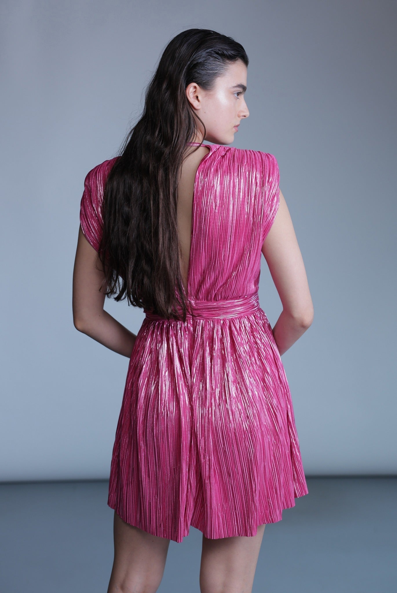 SABINA MUSAYEV - pleated_knit_w_foil_rasberry_pre_fall_24_25