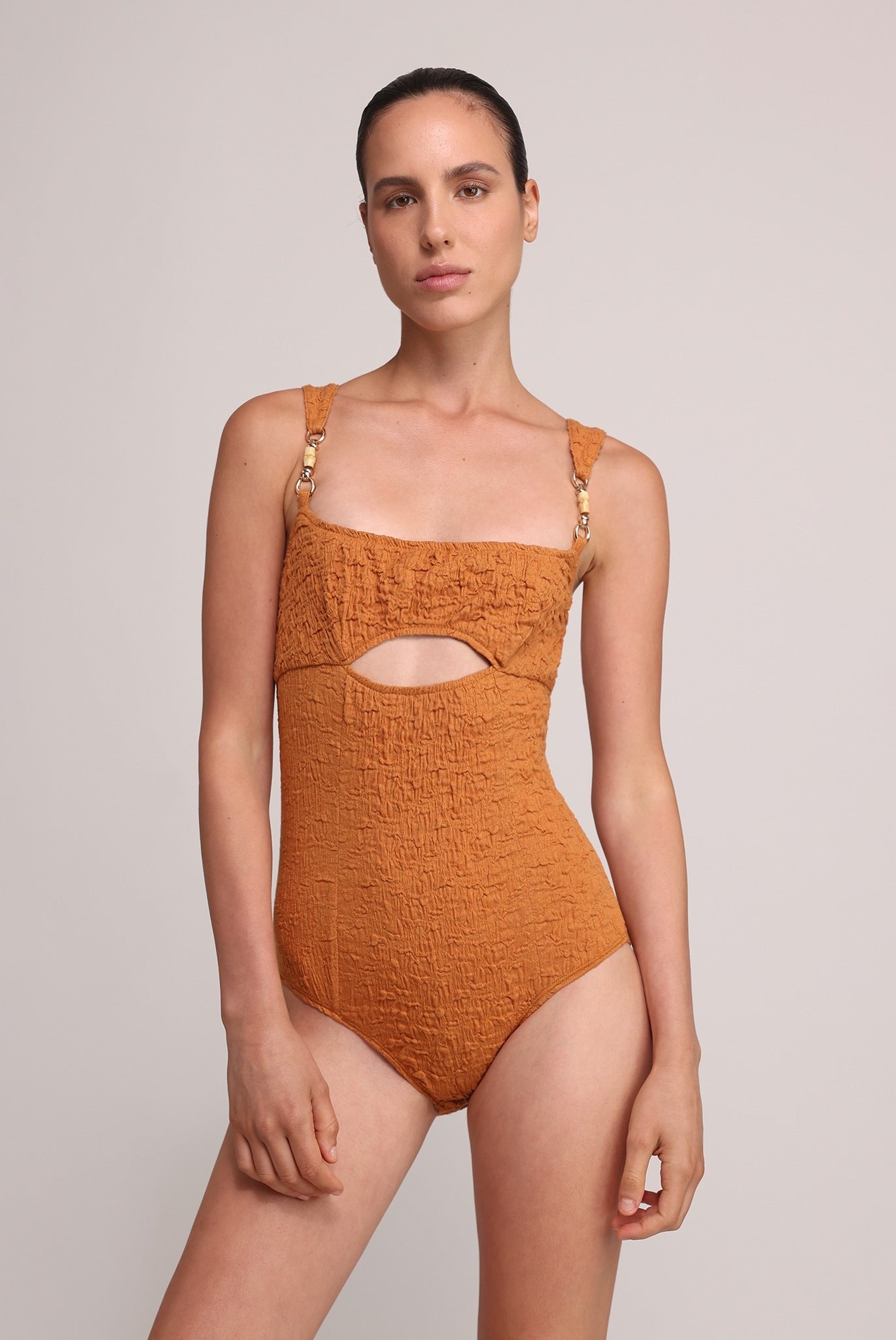SABINA MUSAYEV - crinkled_knit_rust_summer_25