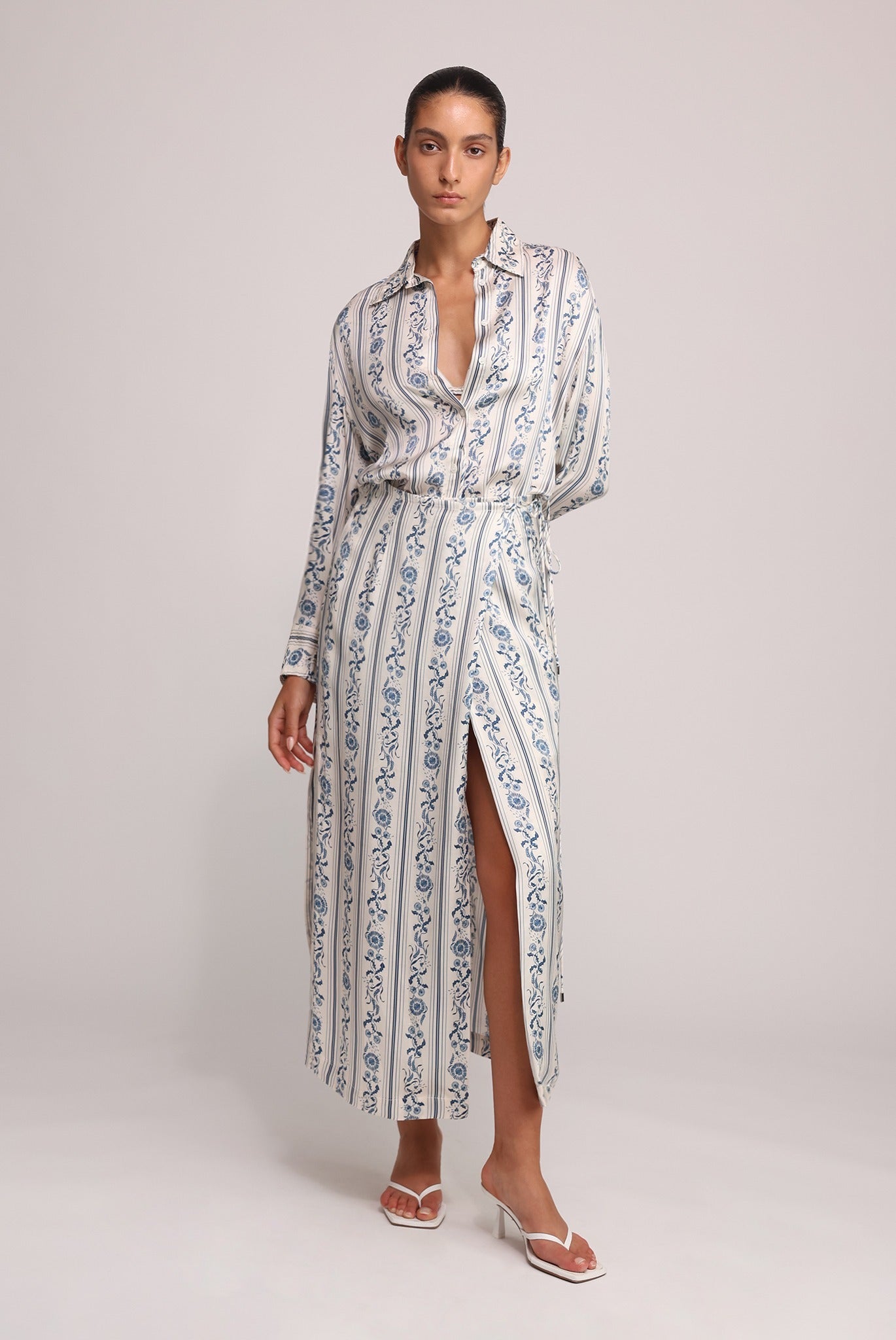 SABINA MUSAYEV - stripe_print_on_satin_ivory_print_summer_25