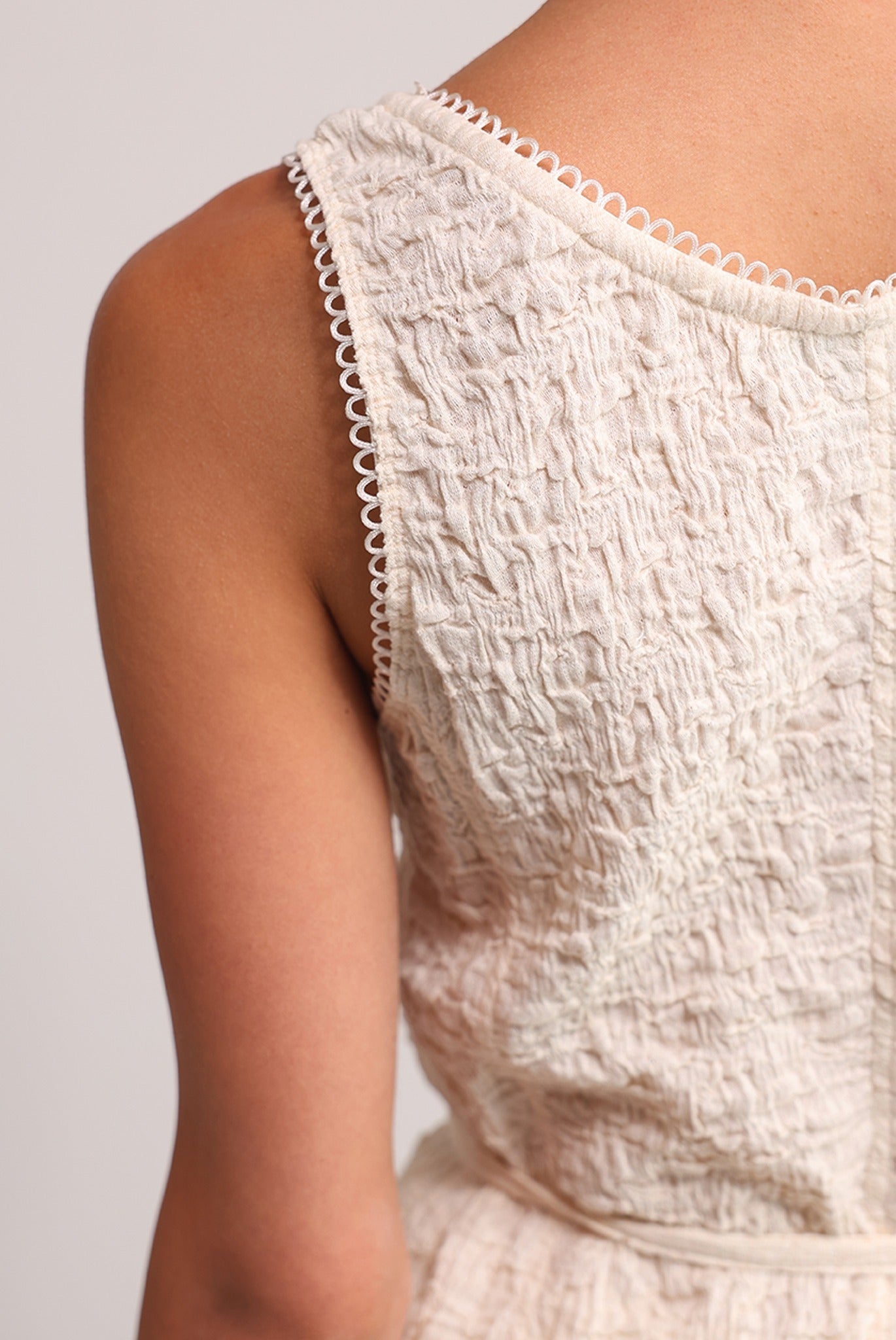 SABINA MUSAYEV - crinkled_knit_ivory_summer_25