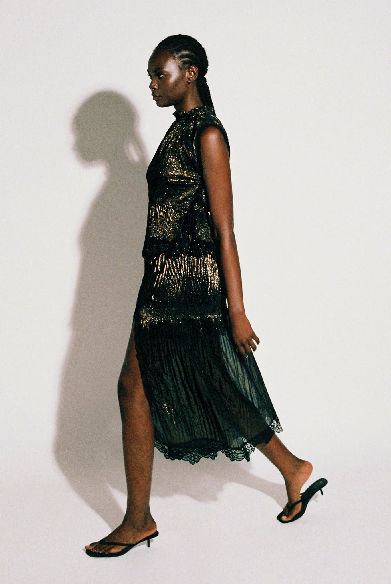 SABINA MUSAYEV - pleated_chiffon_w._foil_black_bronze_pre_fall_25_26