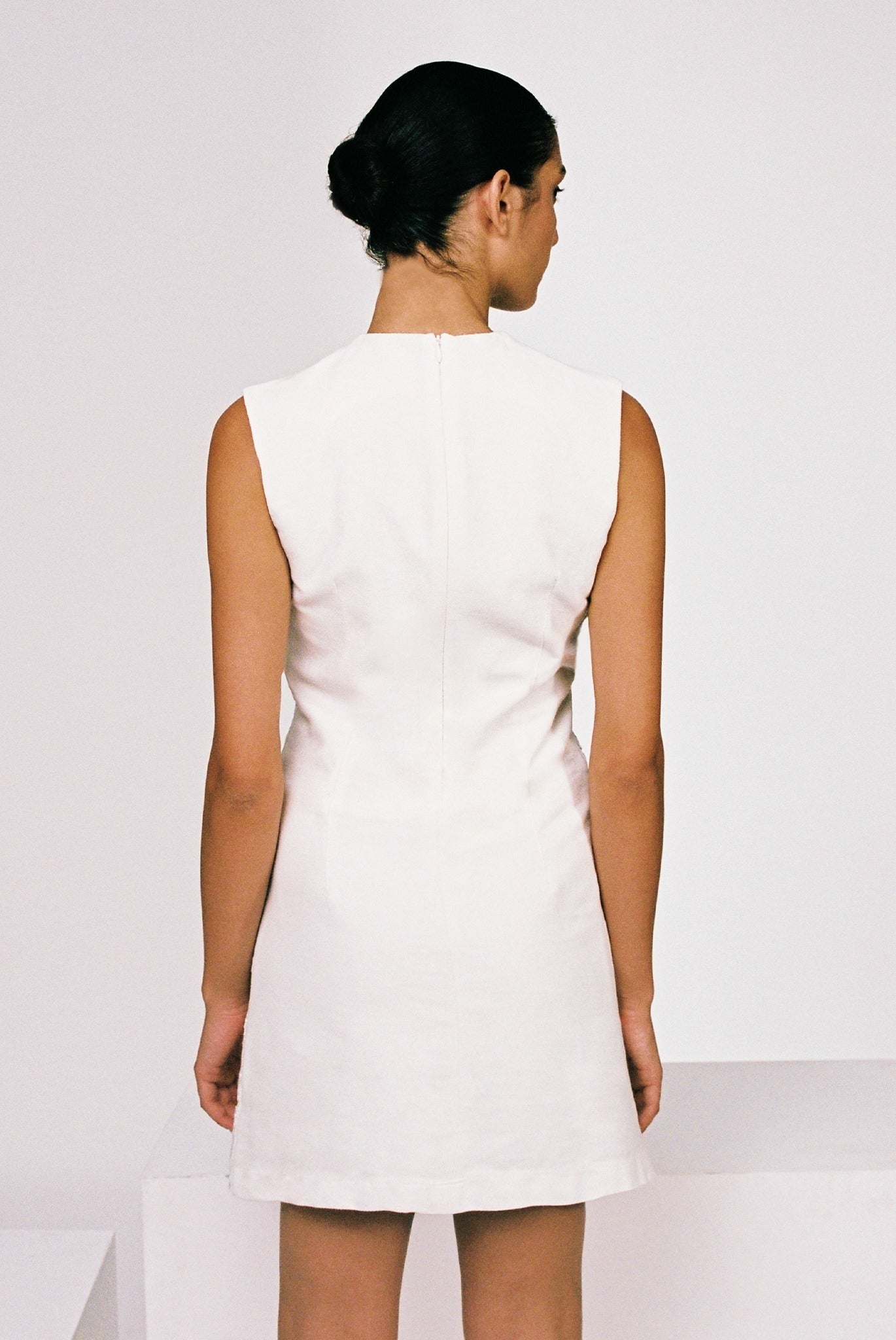 SABINA MUSAYEV - denim_off_white_pre_fall_25_26