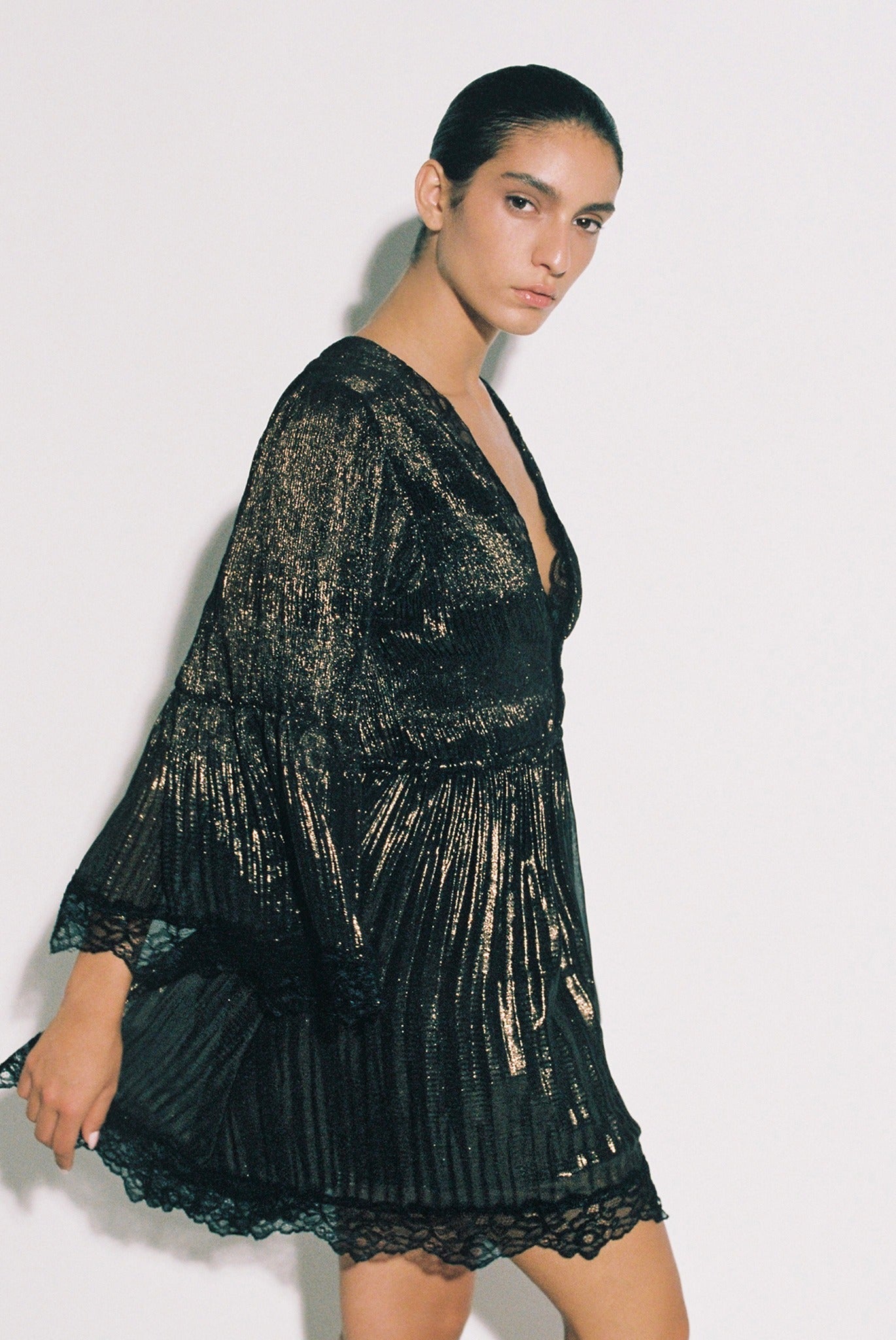 SABINA MUSAYEV - pleated_chiffon_w._foil_black_bronze_pre_fall_25_26
