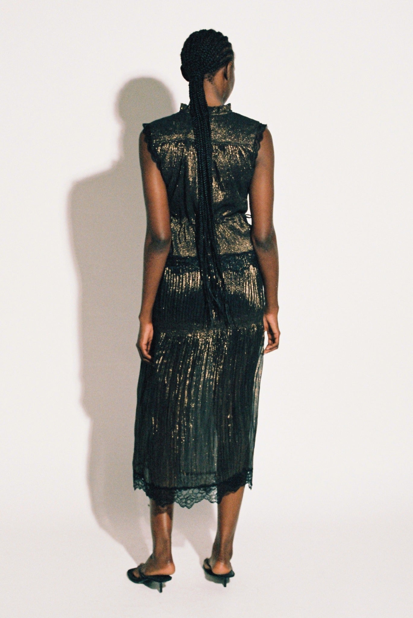 SABINA MUSAYEV - pleated_chiffon_w._foil_black_bronze_pre_fall_25_26