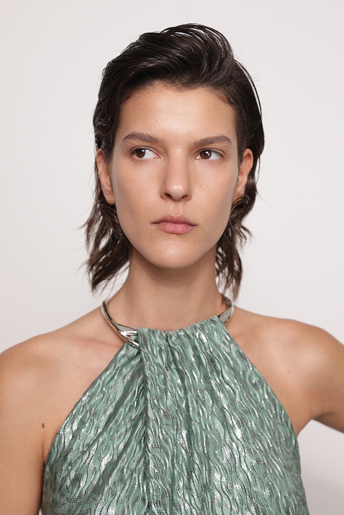 SABINA MUSAYEV - pleated_knit_w._foil_smoked_sage_fw_25_26