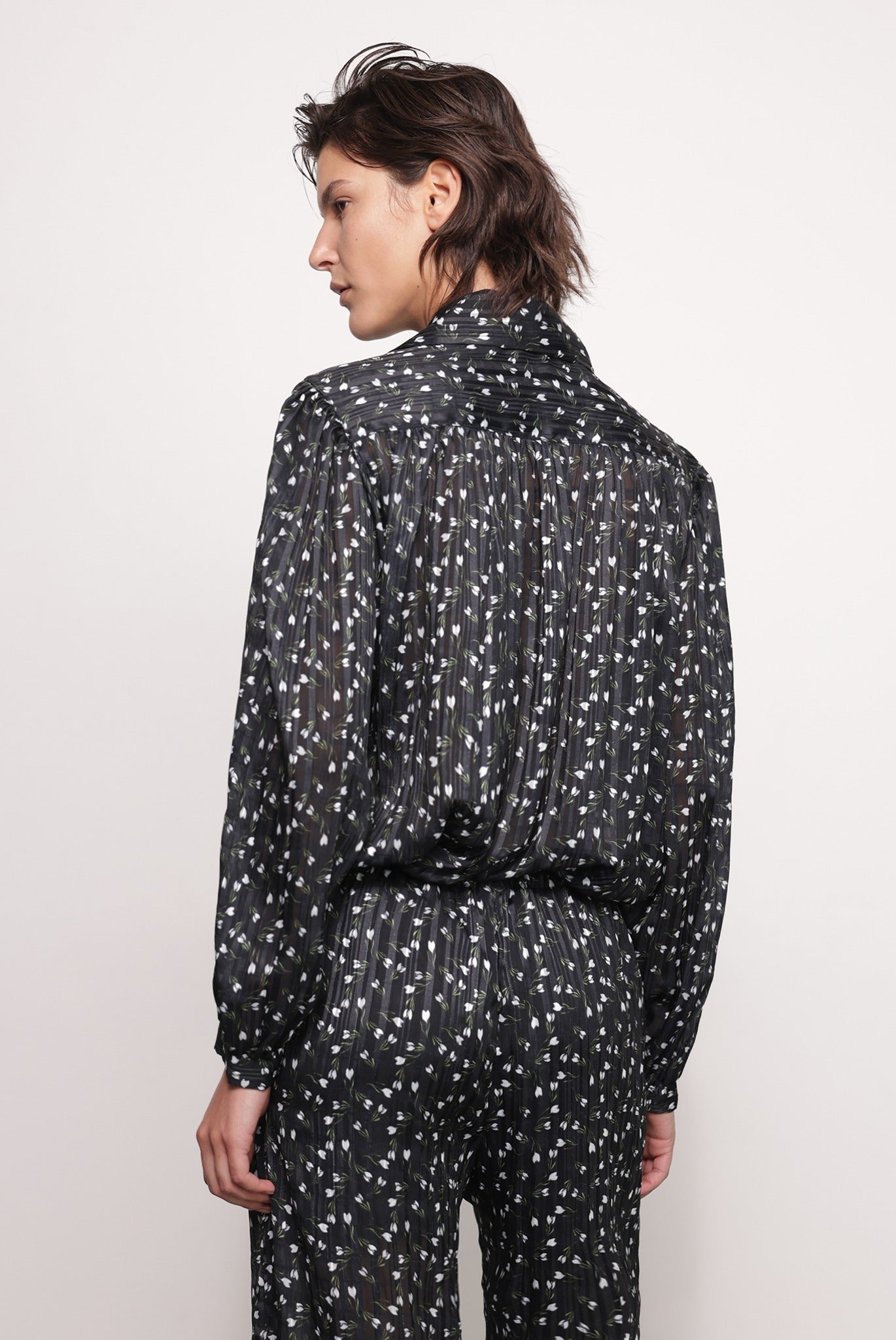 SABINA MUSAYEV - wallflower_print_black_print_fw_25_26