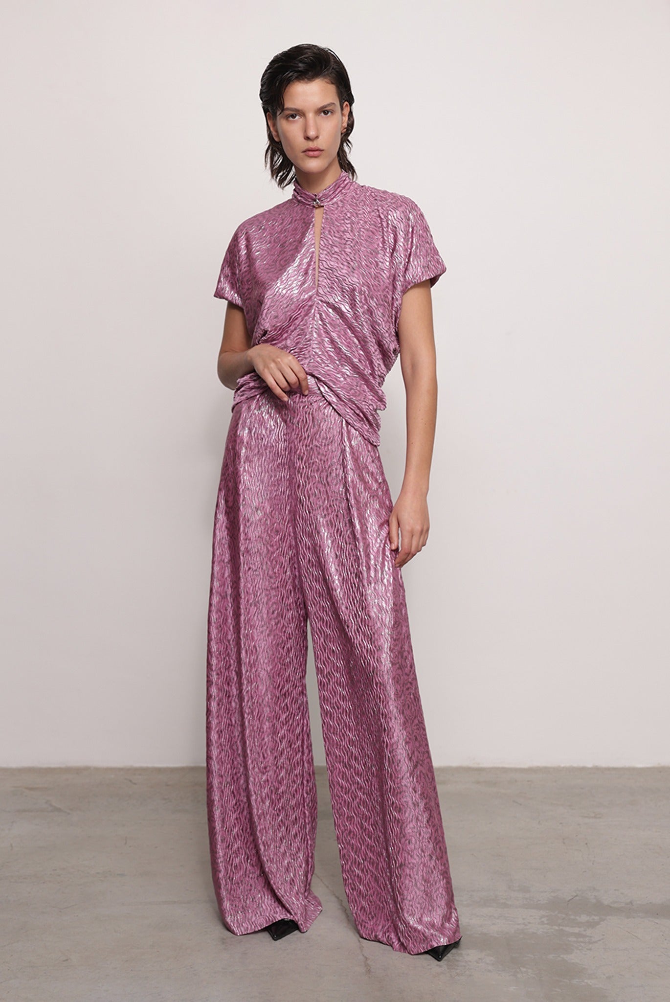 SABINA MUSAYEV - pleated_knit_w._foil_mauve_fw_25_26