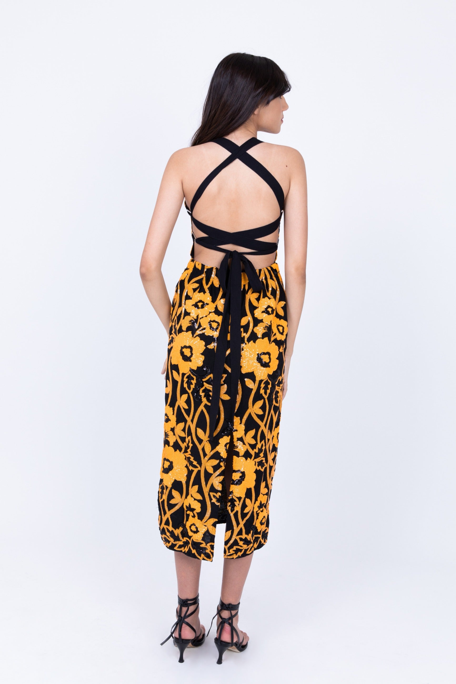 SABINA MUSAYEV - sunflower_sequins_on_linen_black_ss_21