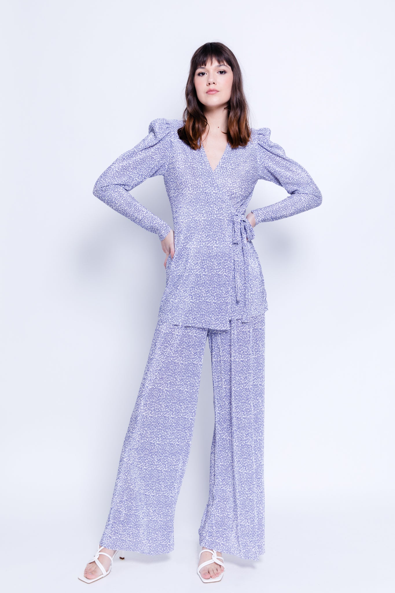 SABINA MUSAYEV - printed_pleated_knit_white_w_iris