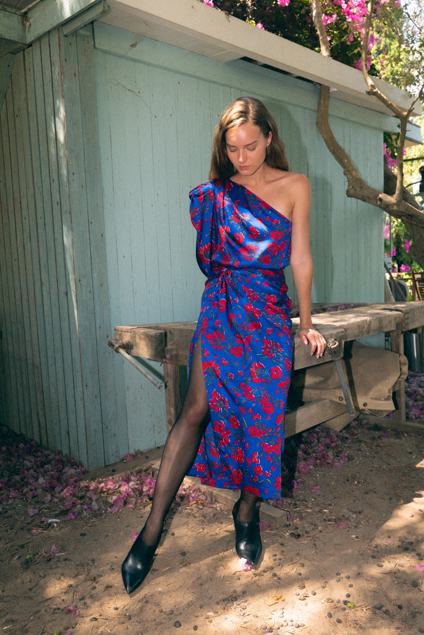 SABINA MUSAYEV - floral_print_on_satin_blue_fw_22_23