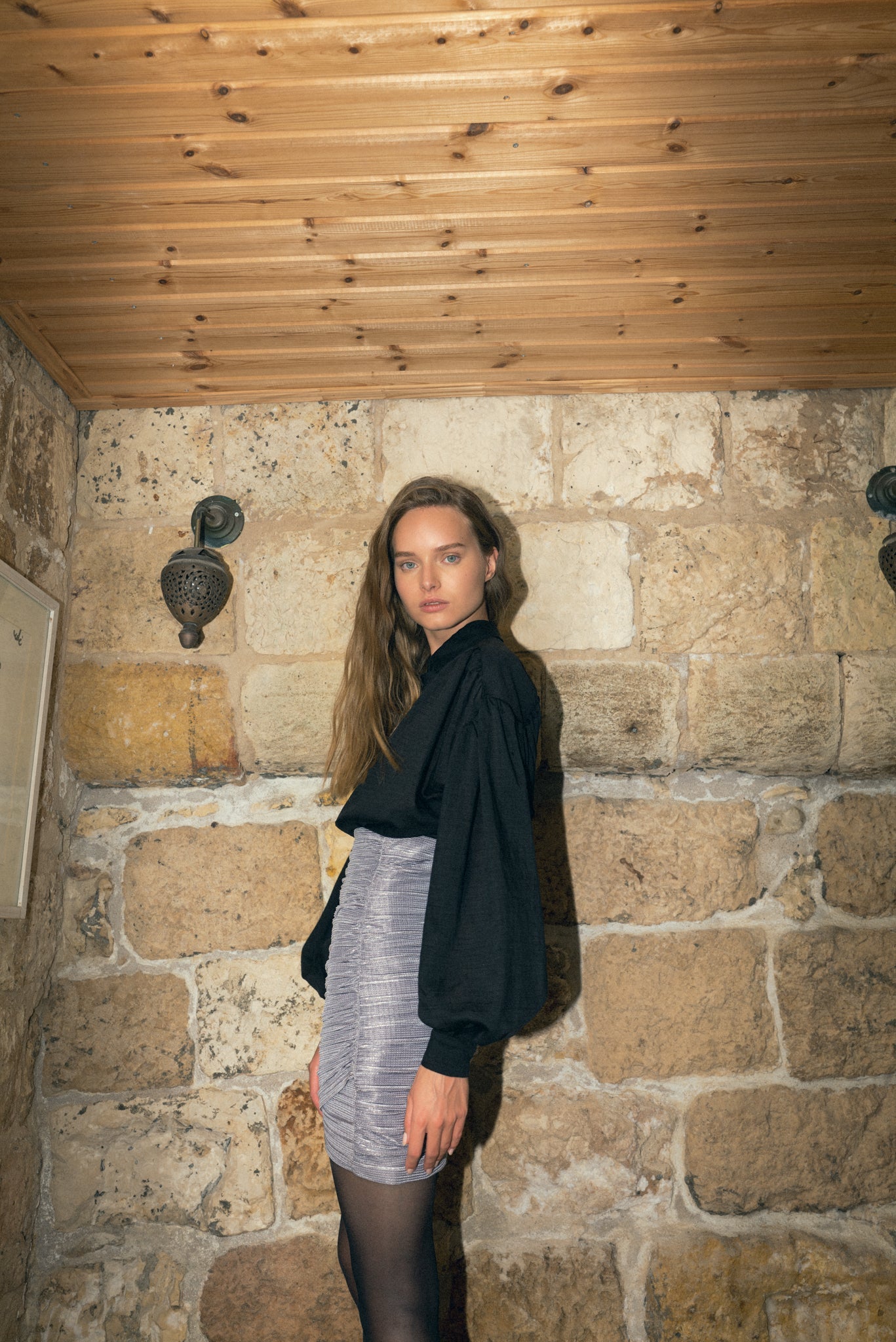 SABINA MUSAYEV - pleated_knit_w_foil_grey_fw_22_23