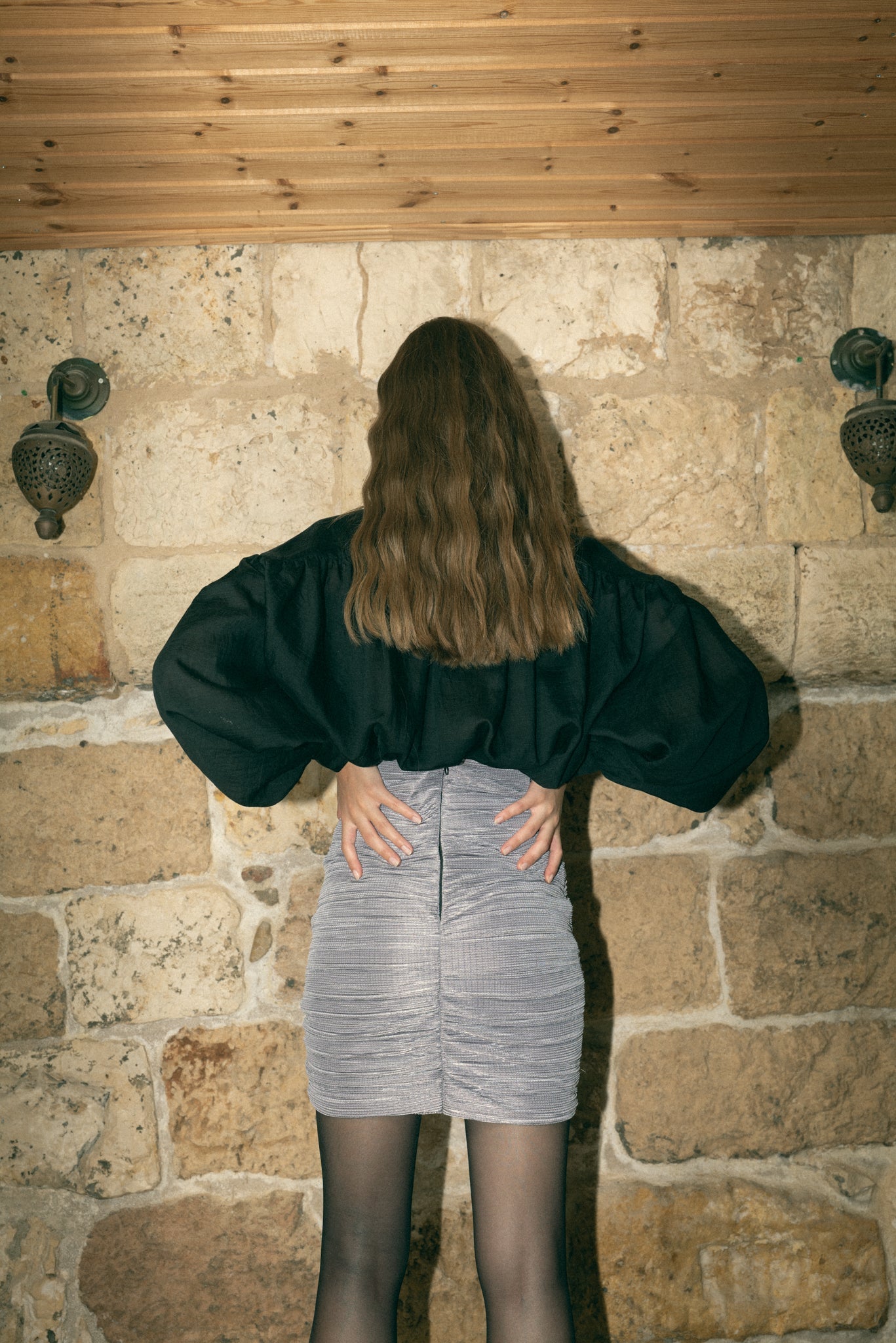 SABINA MUSAYEV - pleated_knit_w_foil_grey_fw_22_23
