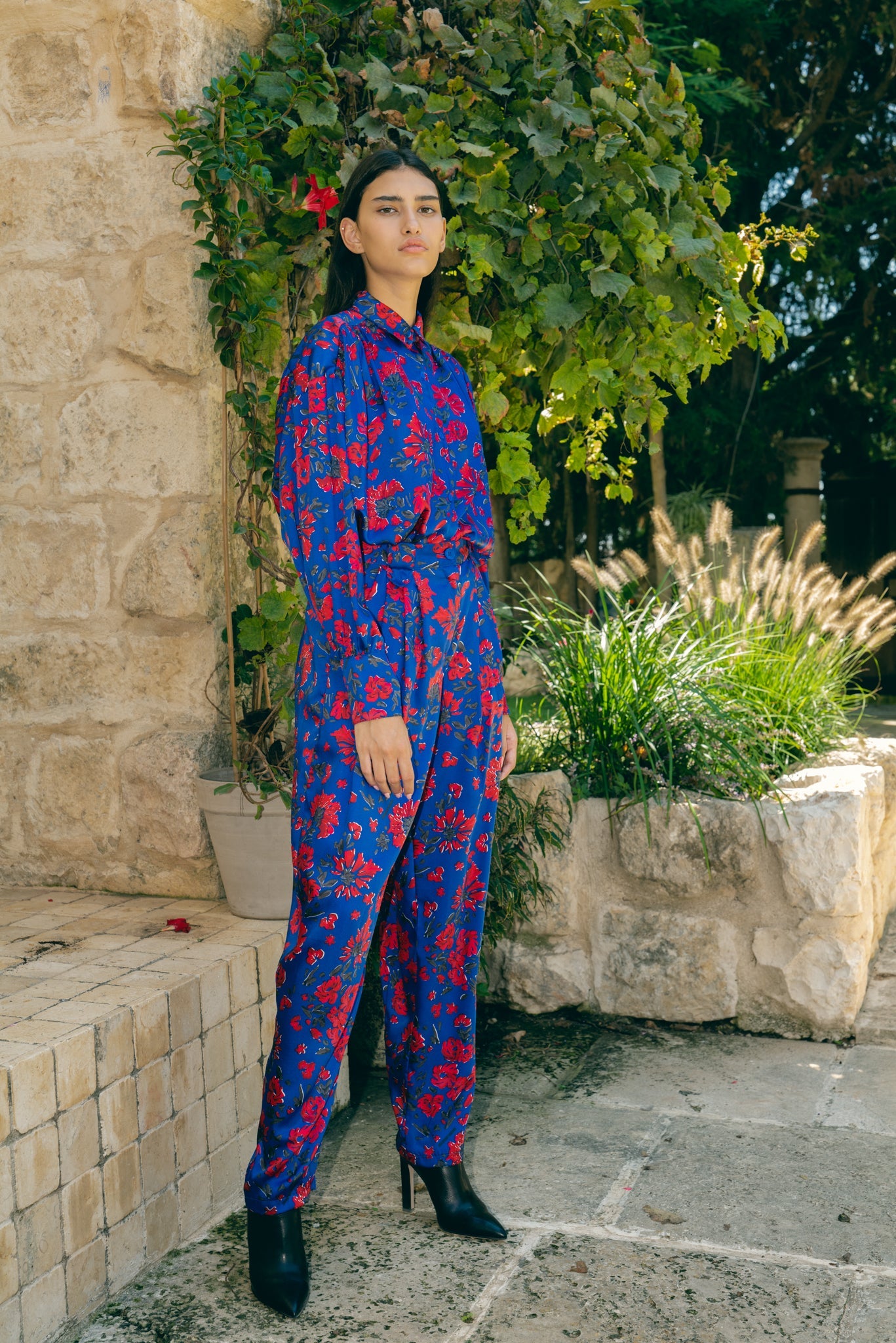SABINA MUSAYEV - floral_print_on_satin_blue_fw_22_23