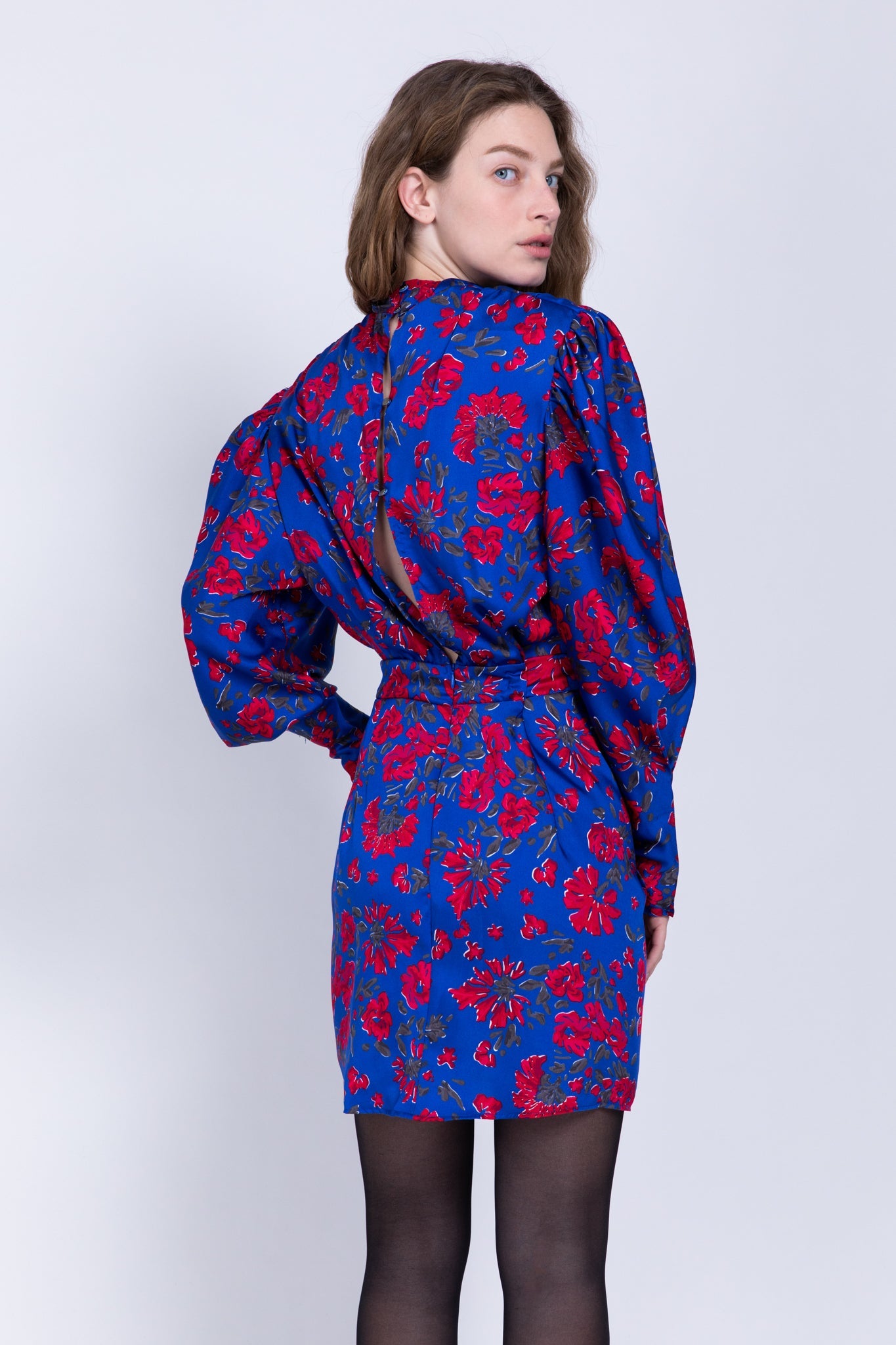 SABINA MUSAYEV - floral_print_on_satin_blue_fw_22_23