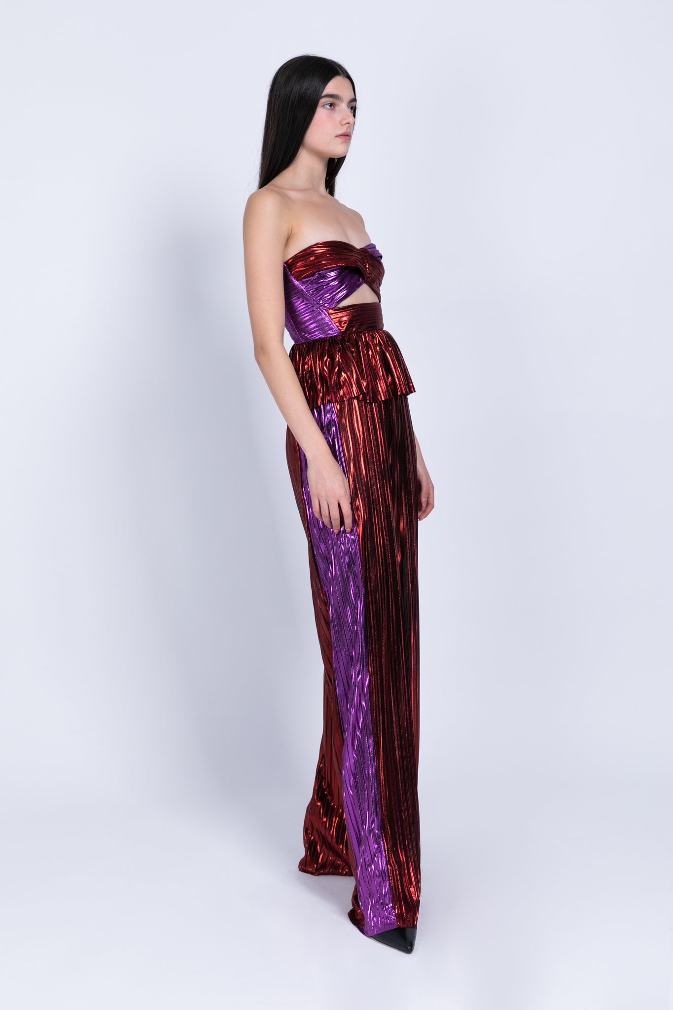 SABINA MUSAYEV - two_tone_pleated_knit_w_foil_red_purple_fw_22_23