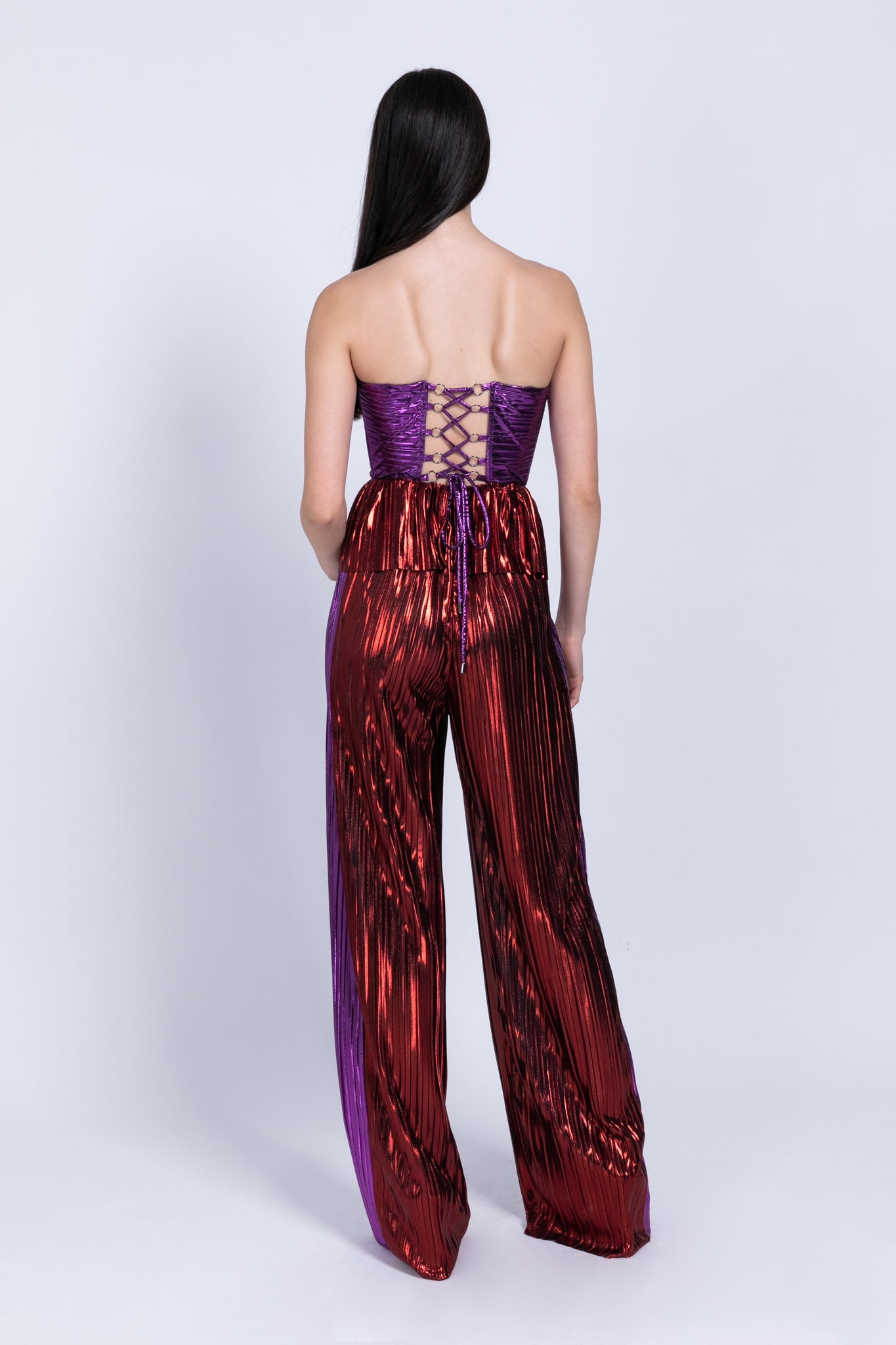 SABINA MUSAYEV - two_tone_pleated_knit_w_foil_red_purple_fw_22_23