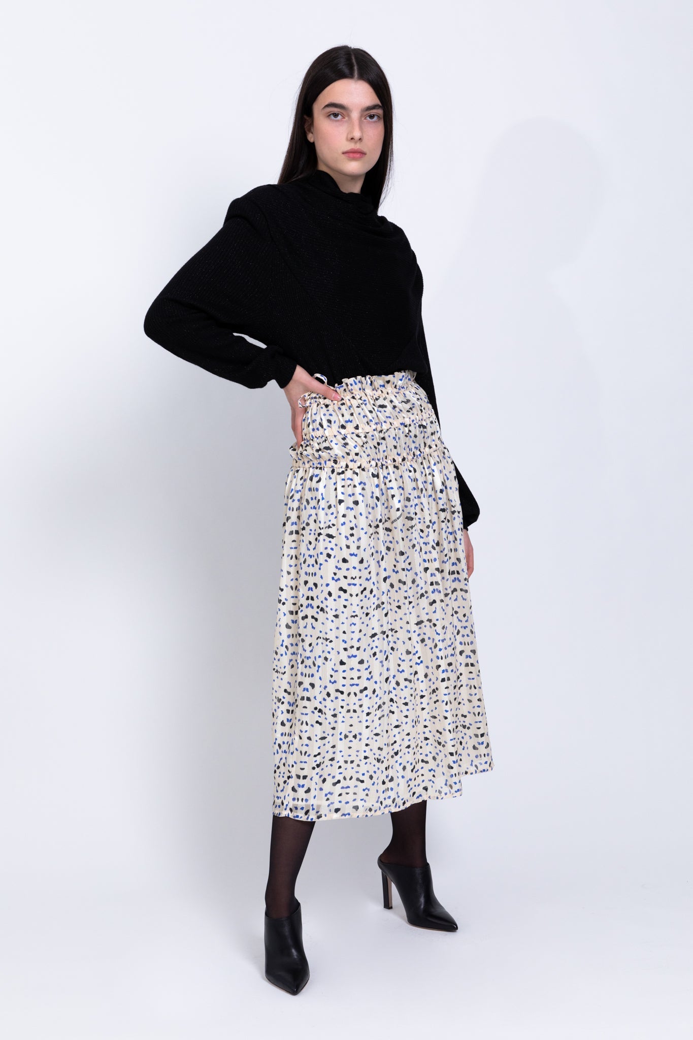SABINA MUSAYEV - butterfly_print_on_chiffon_ivory_fw_22_23