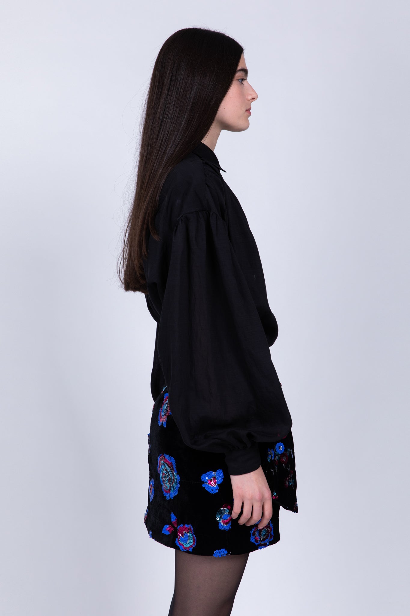 SABINA MUSAYEV - velvet_sequins_embroidery_black_fw_22_23
