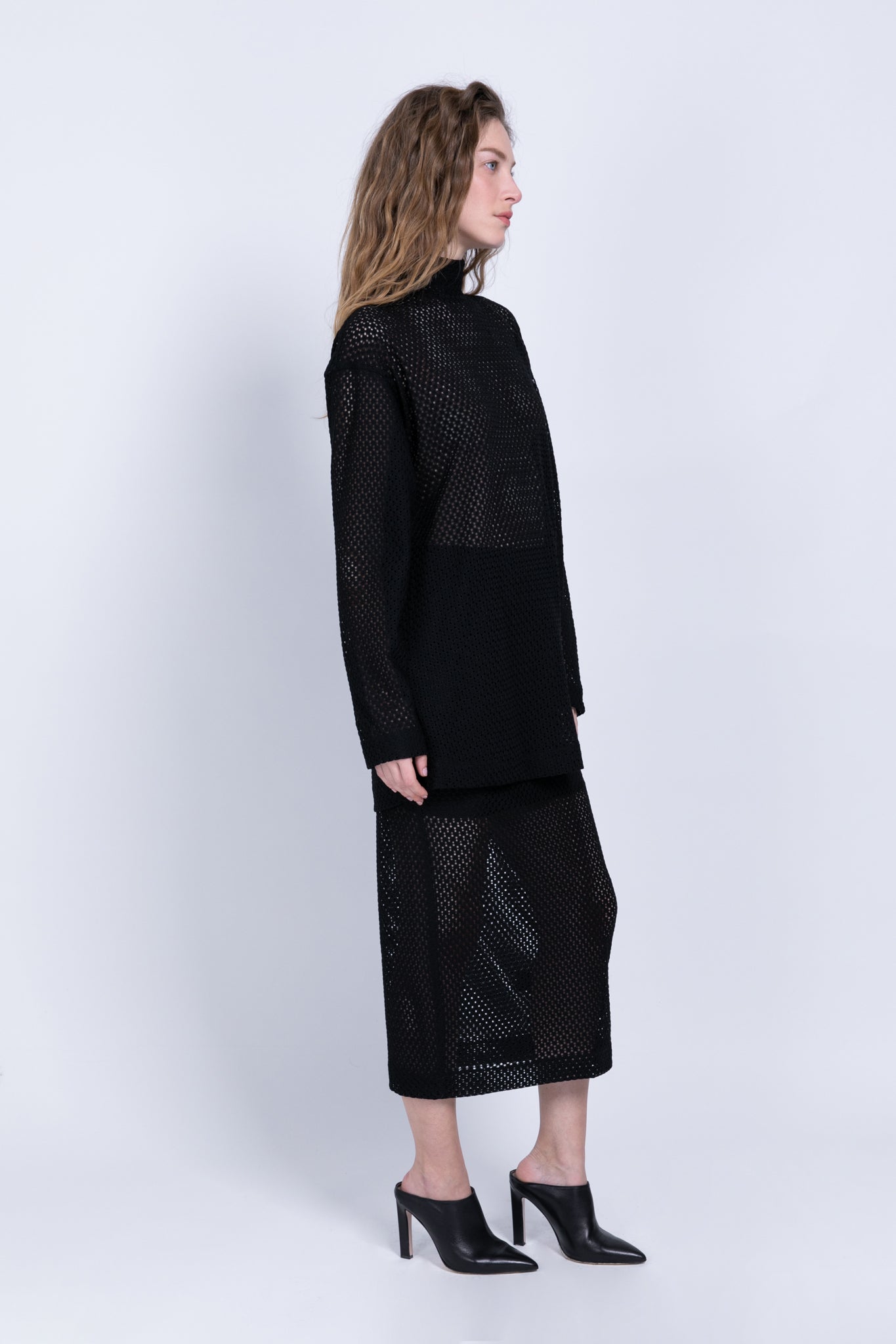 SABINA MUSAYEV - knit_crochet_black_fw_22_23