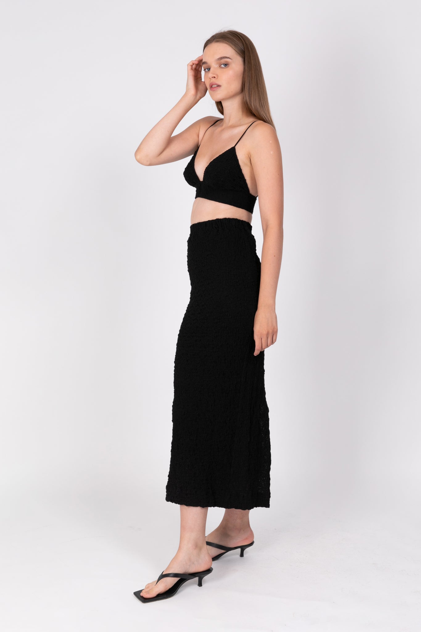 SABINA MUSAYEV - crinkled_knit_black_ss_22
