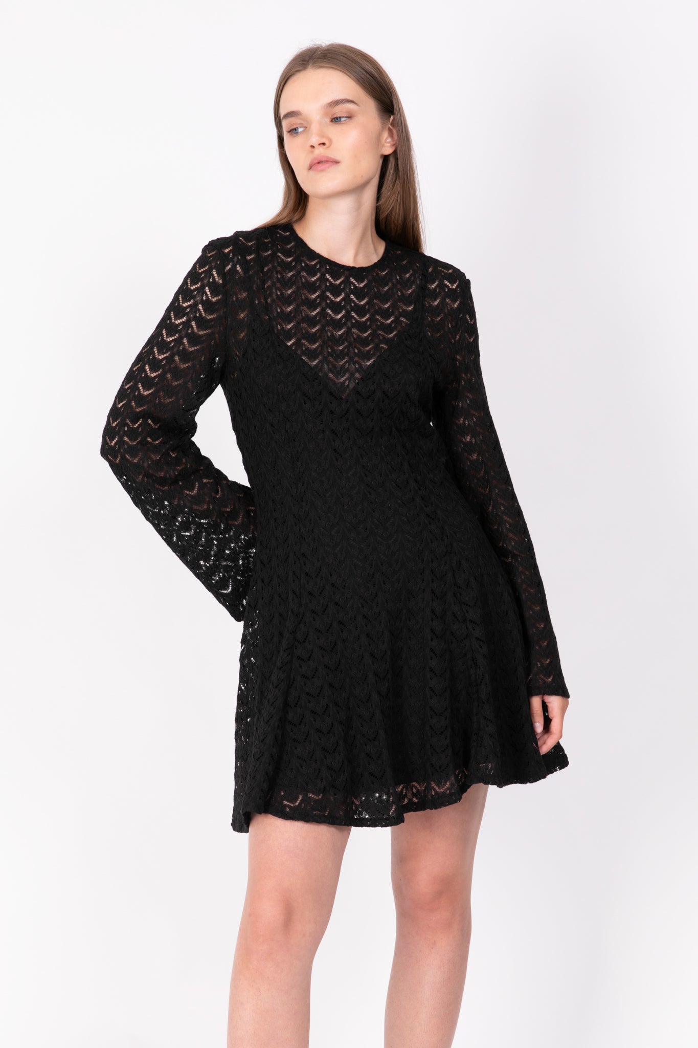 SABINA MUSAYEV - knit_crochet_black_ss_22