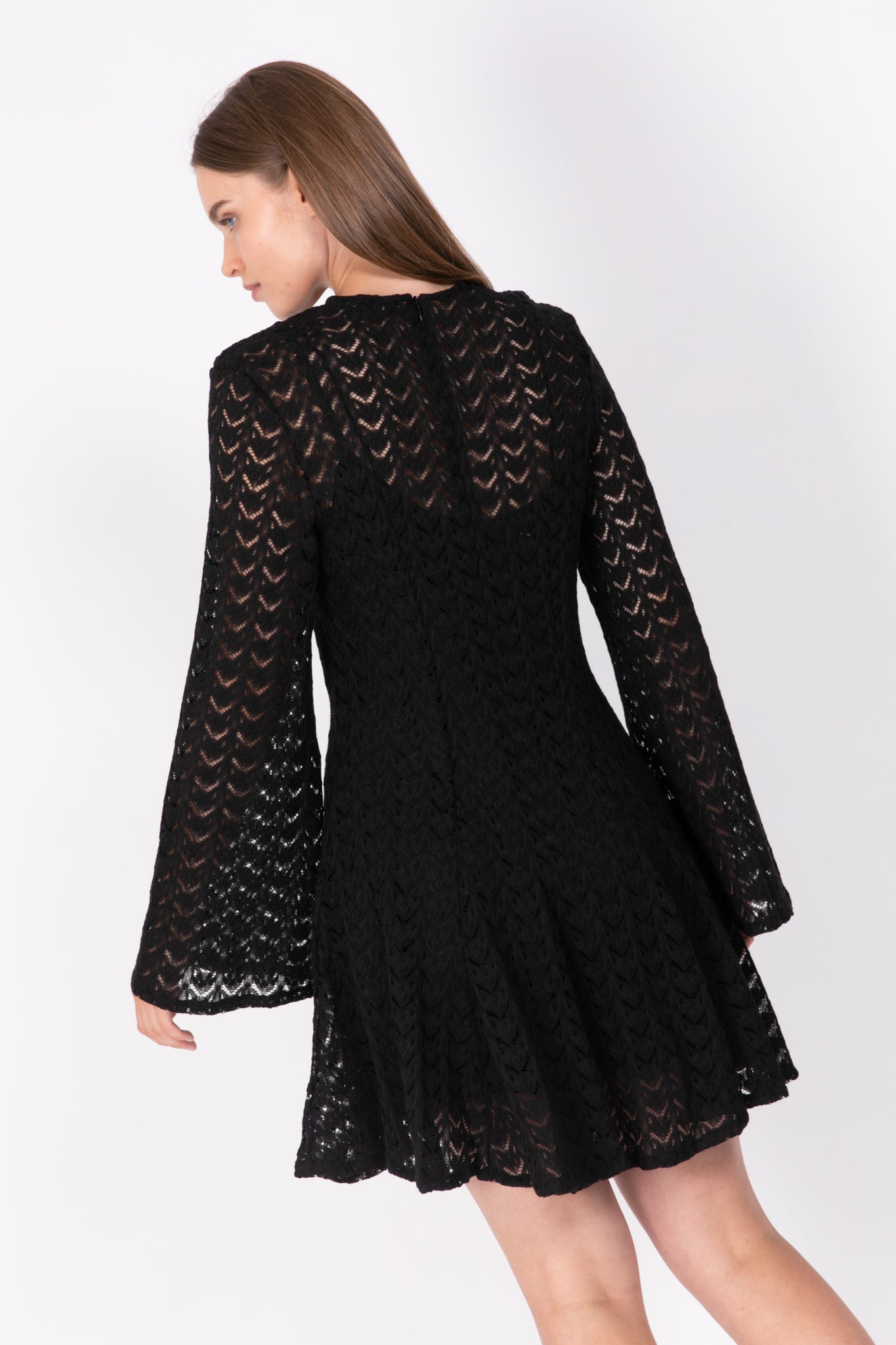 SABINA MUSAYEV - knit_crochet_black_ss_22