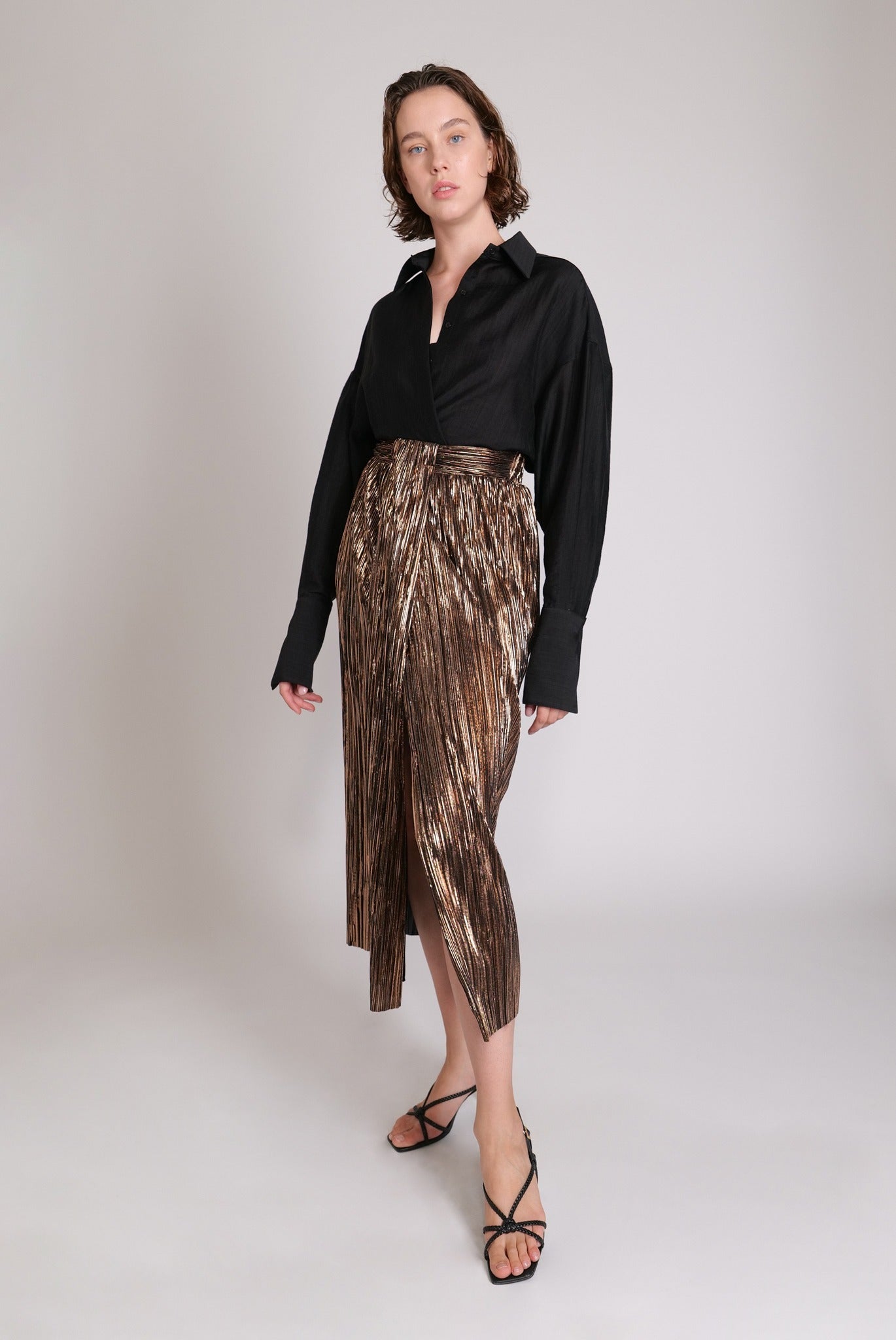 SABINA MUSAYEV - pleated_knit_w_foil_black_23