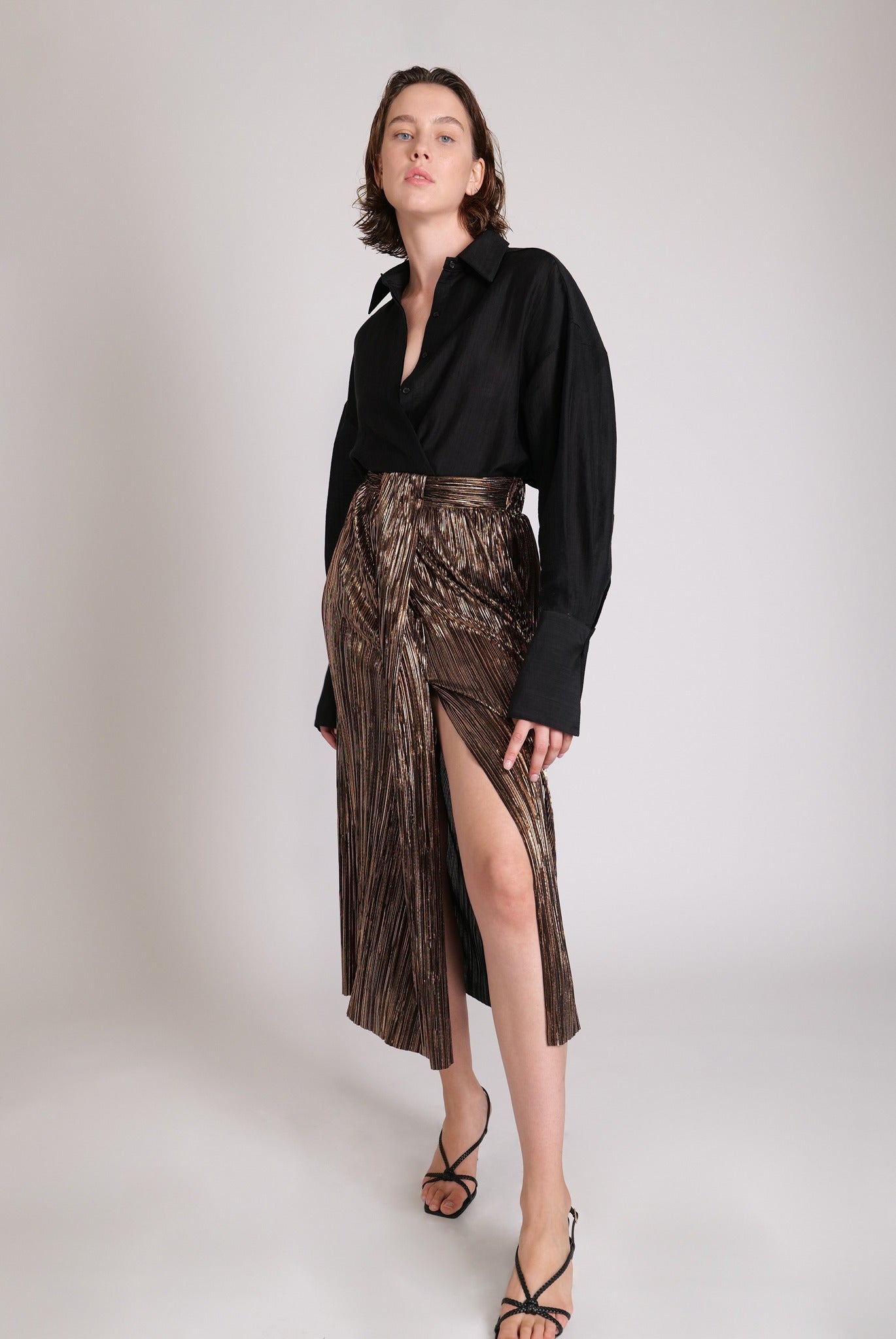 SABINA MUSAYEV - pleated_knit_w_foil_black_23