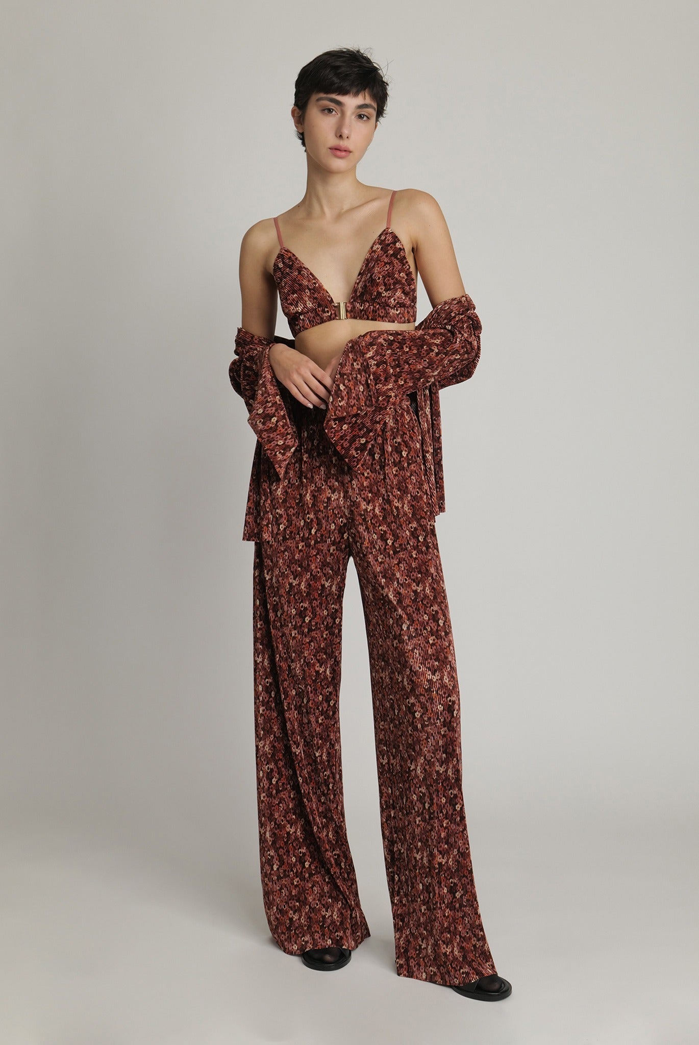 SABINA MUSAYEV - flora_pleated_knit_ruby_print_fw_23_34