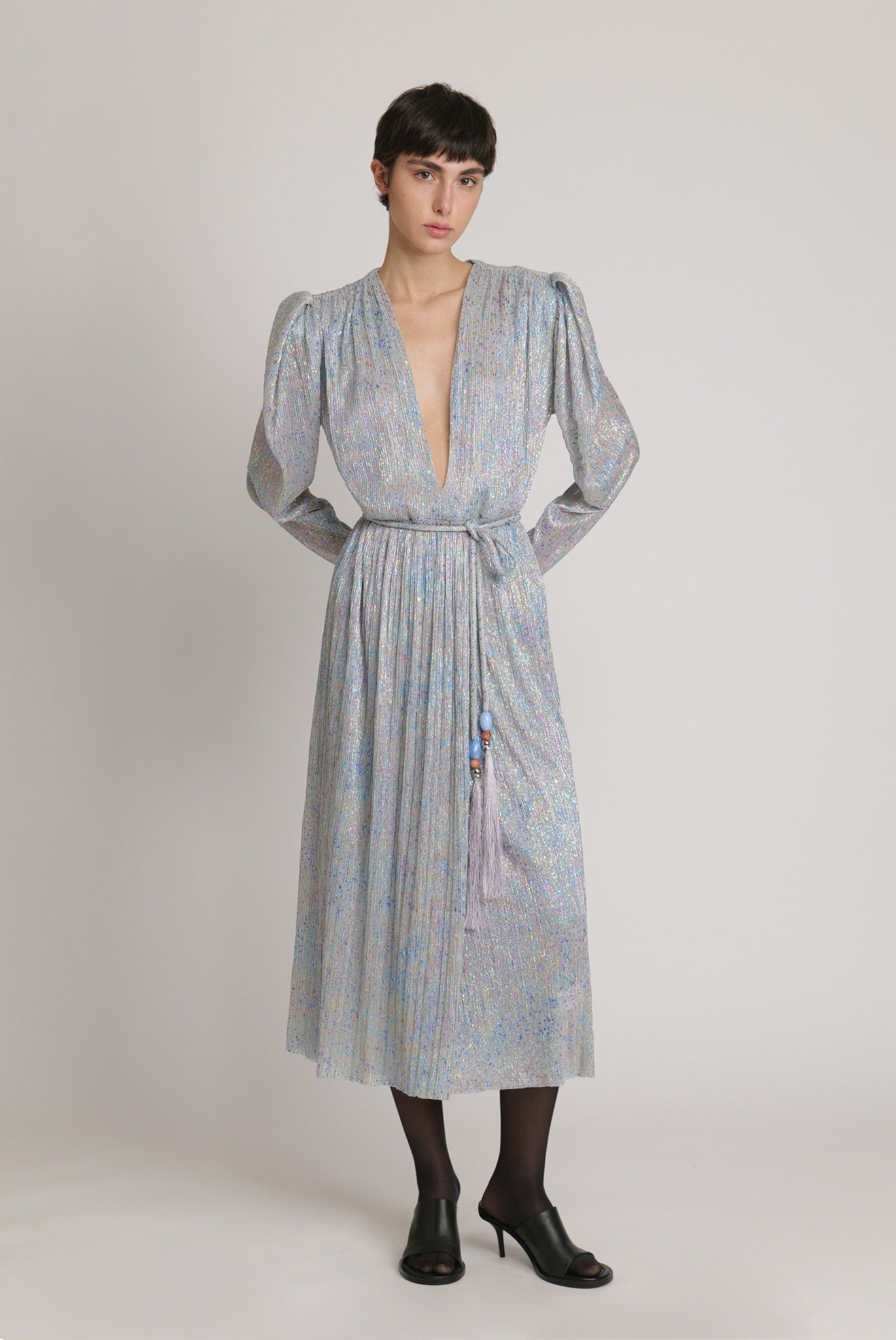 SABINA MUSAYEV - pleated_knit_w_multi_dot_foil_silver_mop_fw_23_24