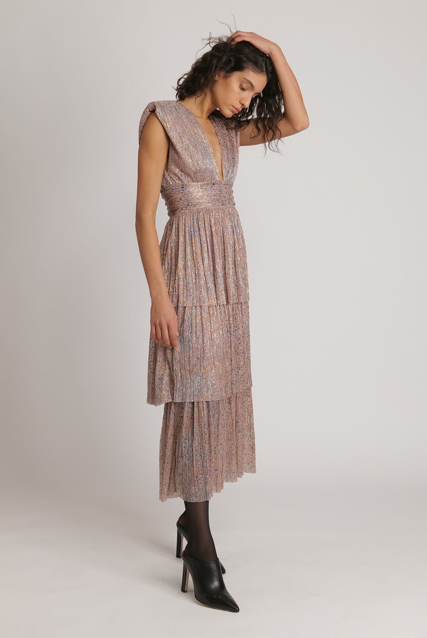 SABINA MUSAYEV - pleated_knit_w_multi_dot_foil_bronze_mop_fw_23_24
