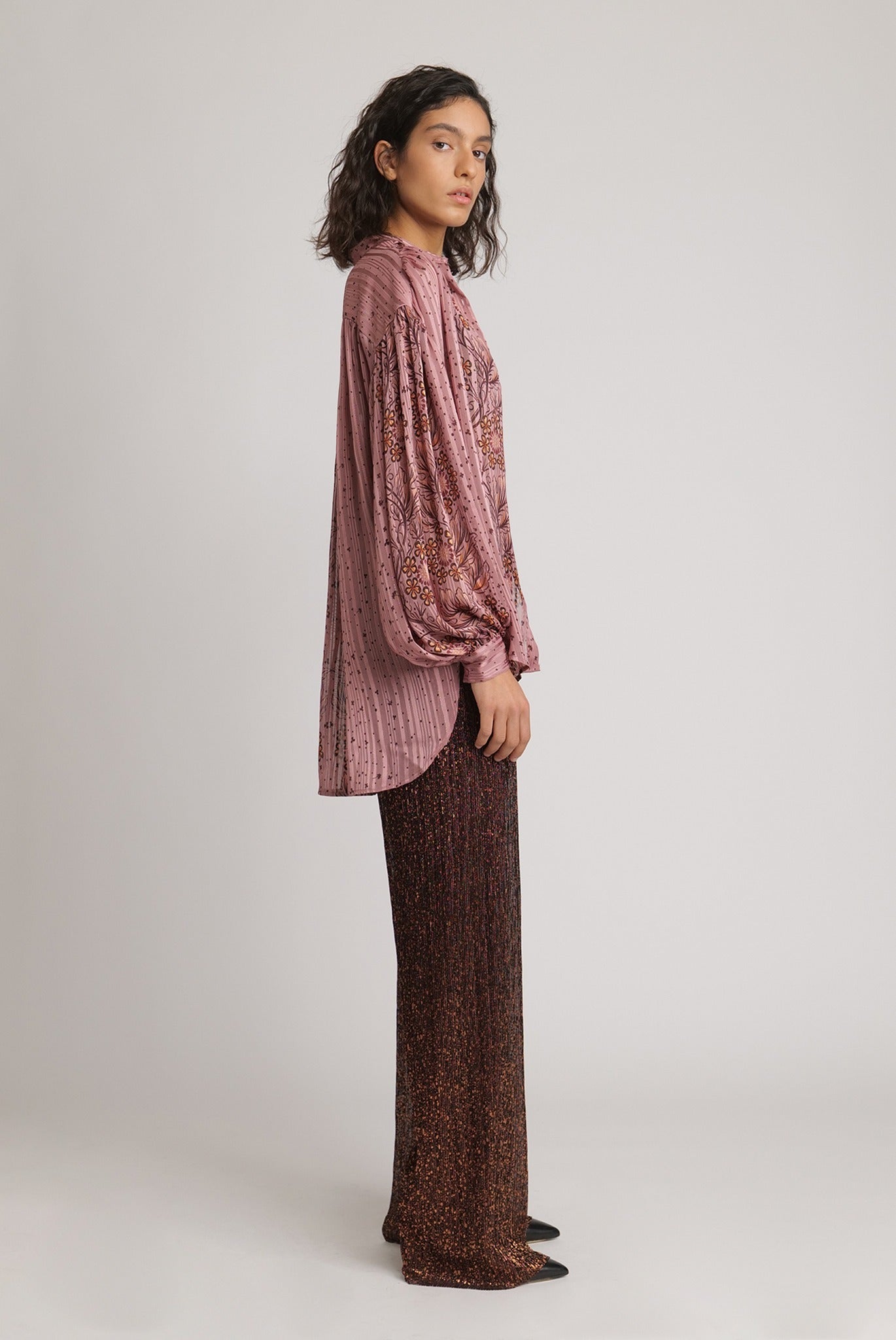 SABINA MUSAYEV - pleated_knit_w_multi_dot_foil_bronze_ruby_fw_23_24