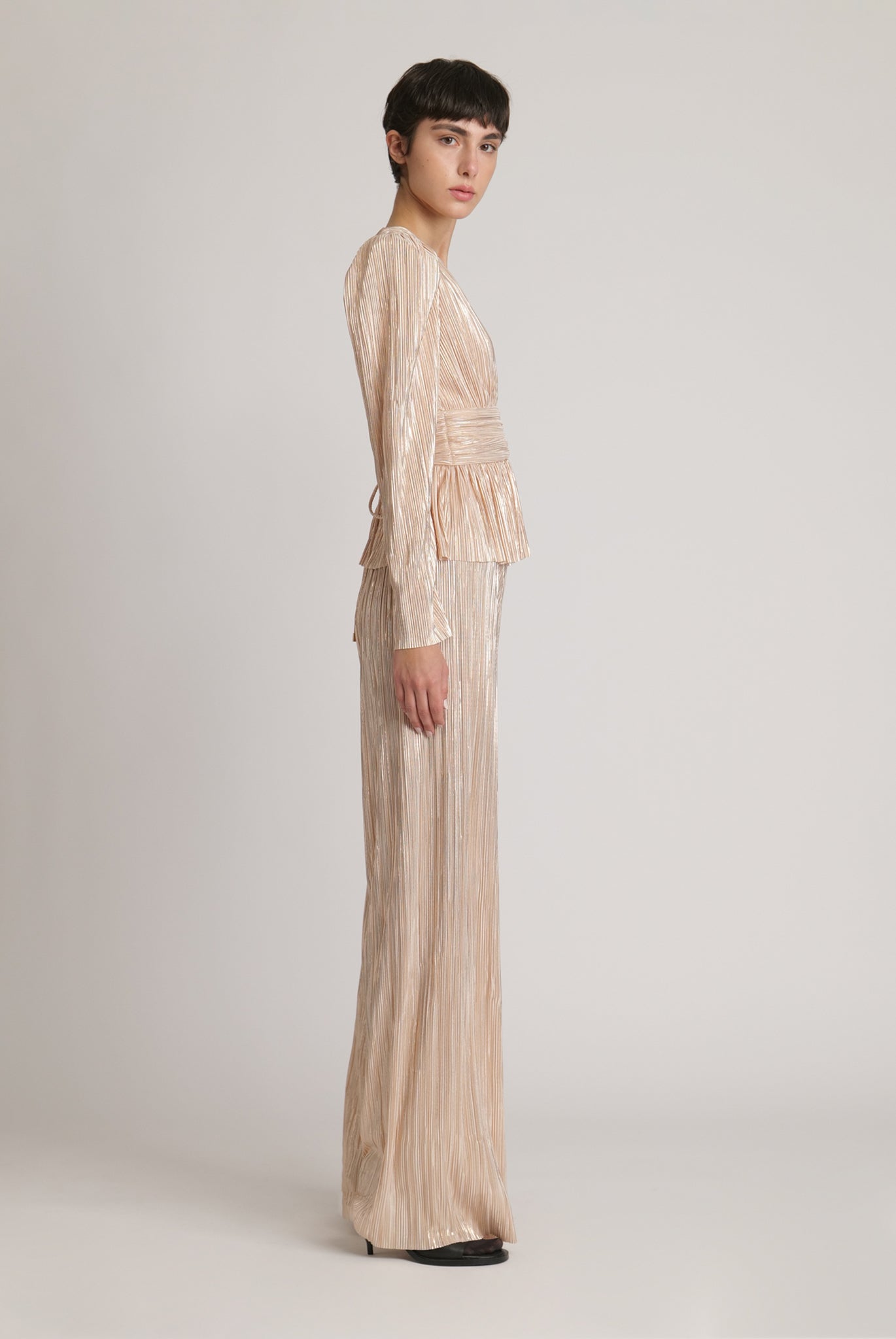 SABINA MUSAYEV - pleated_knit_w_foil_pearl_blush_fw_23_24
