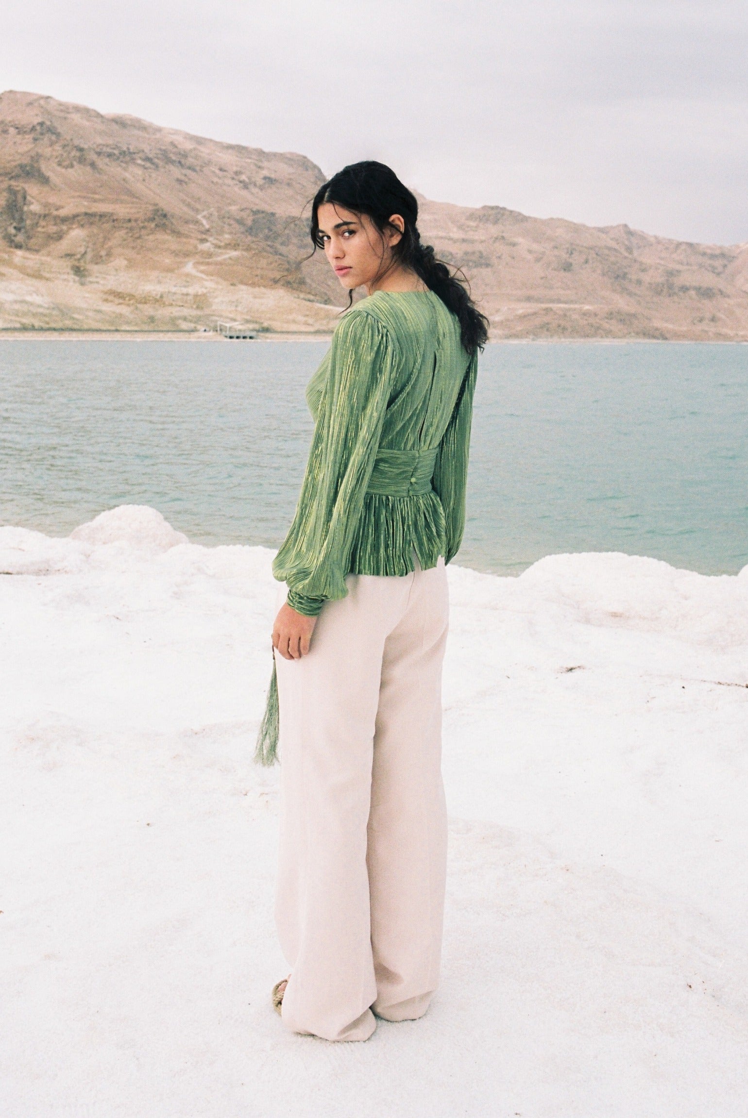 SABINA MUSAYEV - pleated_knit_w_foil_olive_green_spring_24