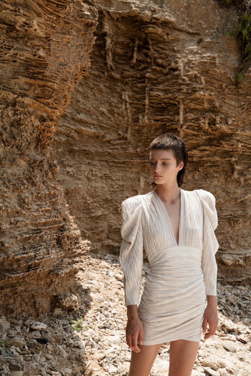 SABINA MUSAYEV - pleated_knit_w_gold_foil_off_white_ss_21