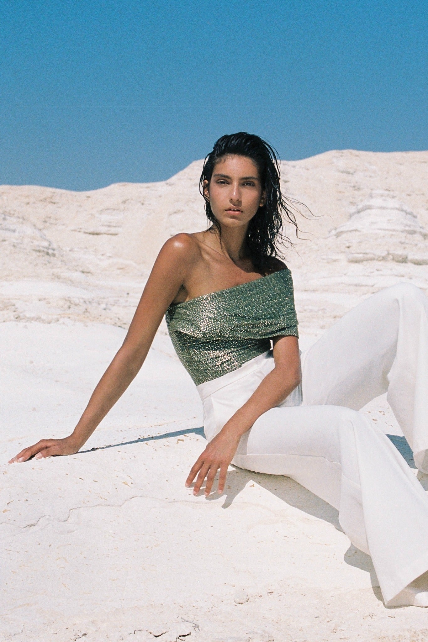 SABINA MUSAYEV - pleated_knit_w_speckled_foil_olive_green_summer_24