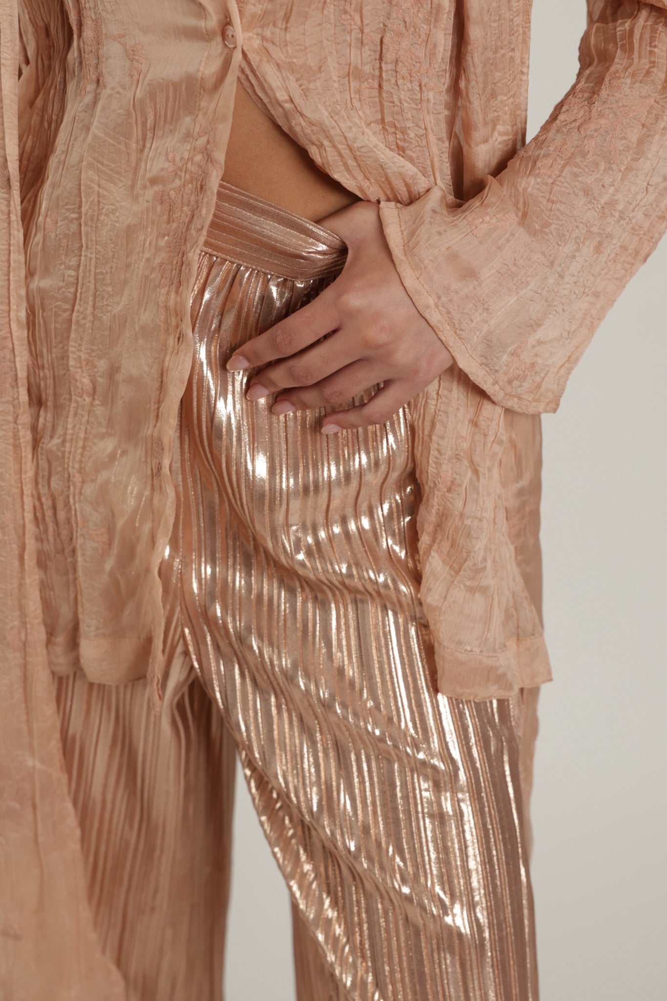 SABINA MUSAYEV - foil_pleated_knit_rose_gold_summer_24