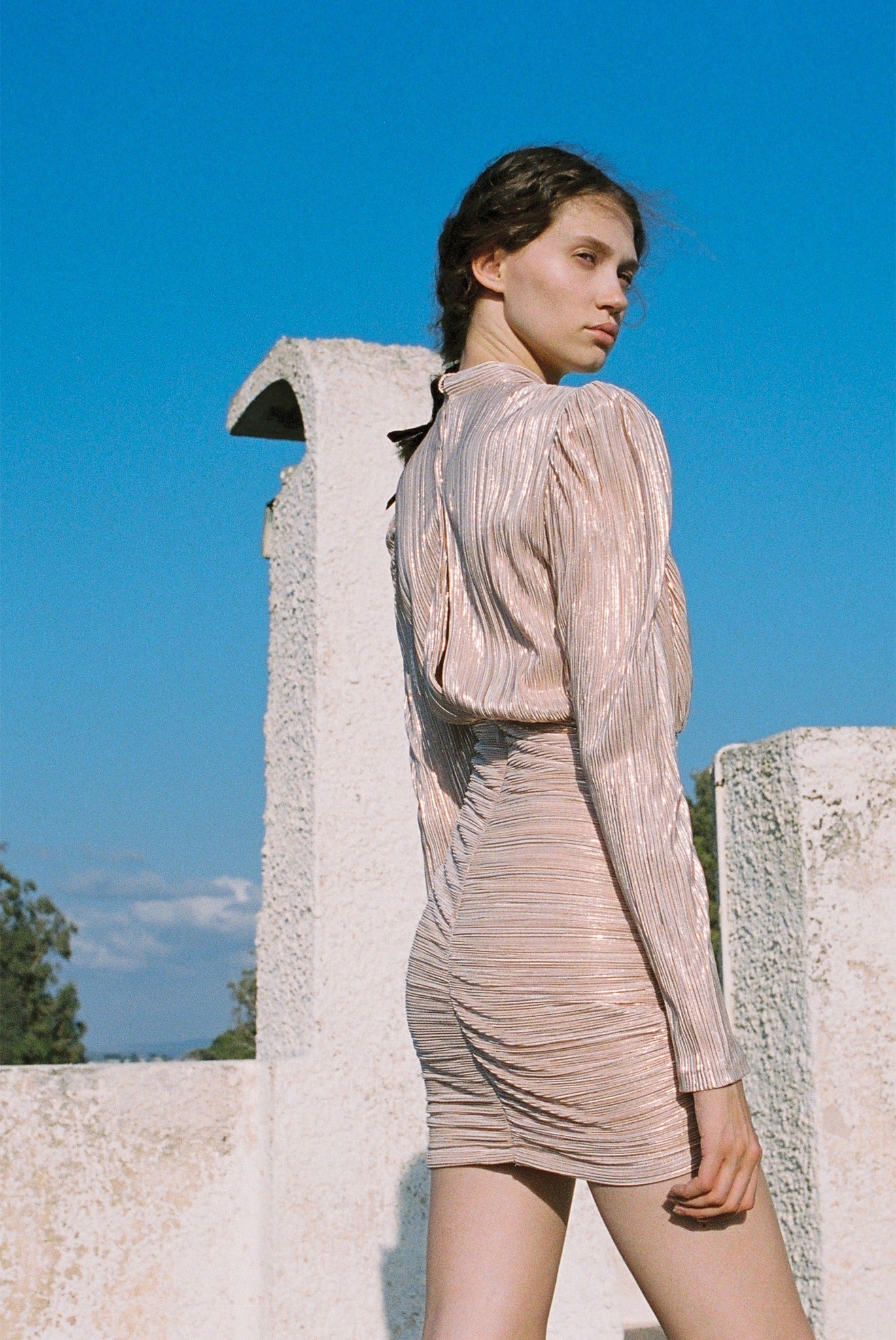 SABINA MUSAYEV - pleated_knit_w_foil_pearl_blush_fw_23_24