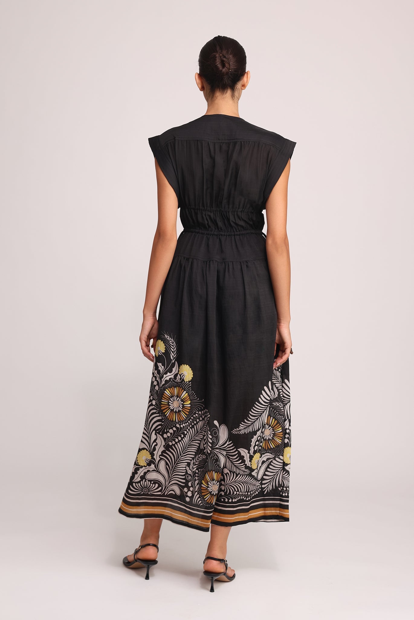 SABINA MUSAYEV - sunflower_print_black_print_summer_25