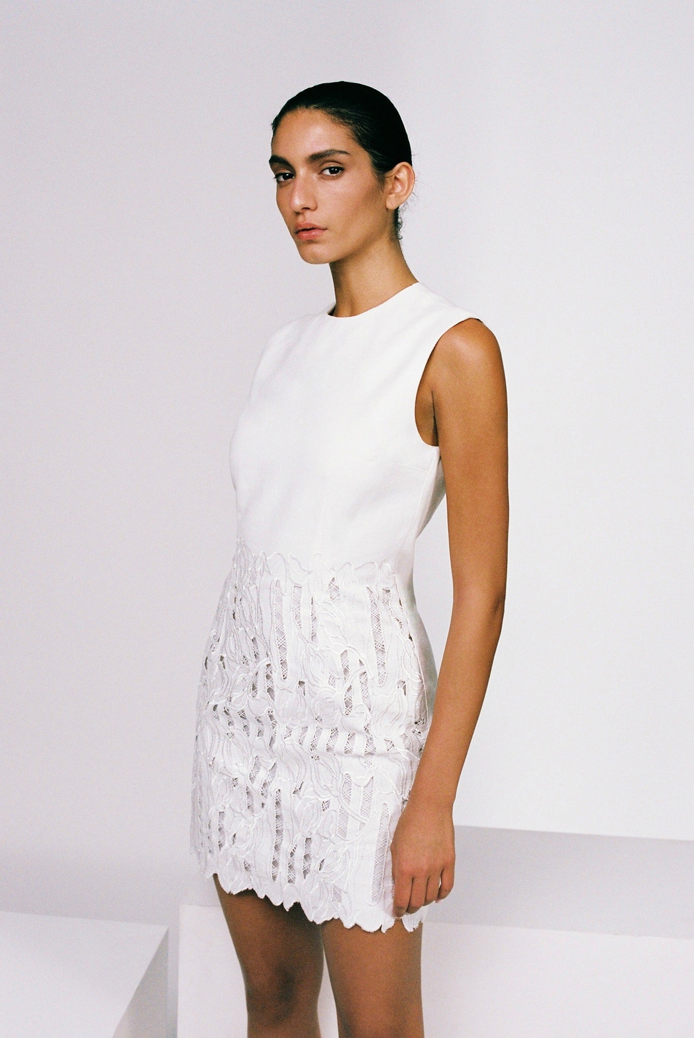 SABINA MUSAYEV - denim_off_white_pre_fall_25_26