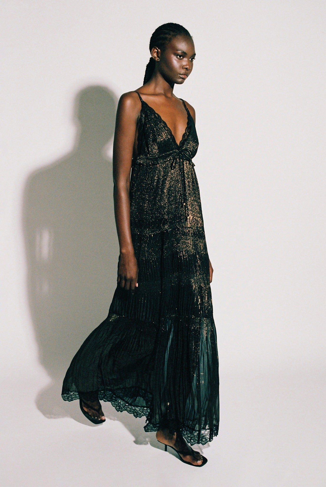 SABINA MUSAYEV - pleated_chiffon_w._foil_black_bronze_pre_fall_25_26