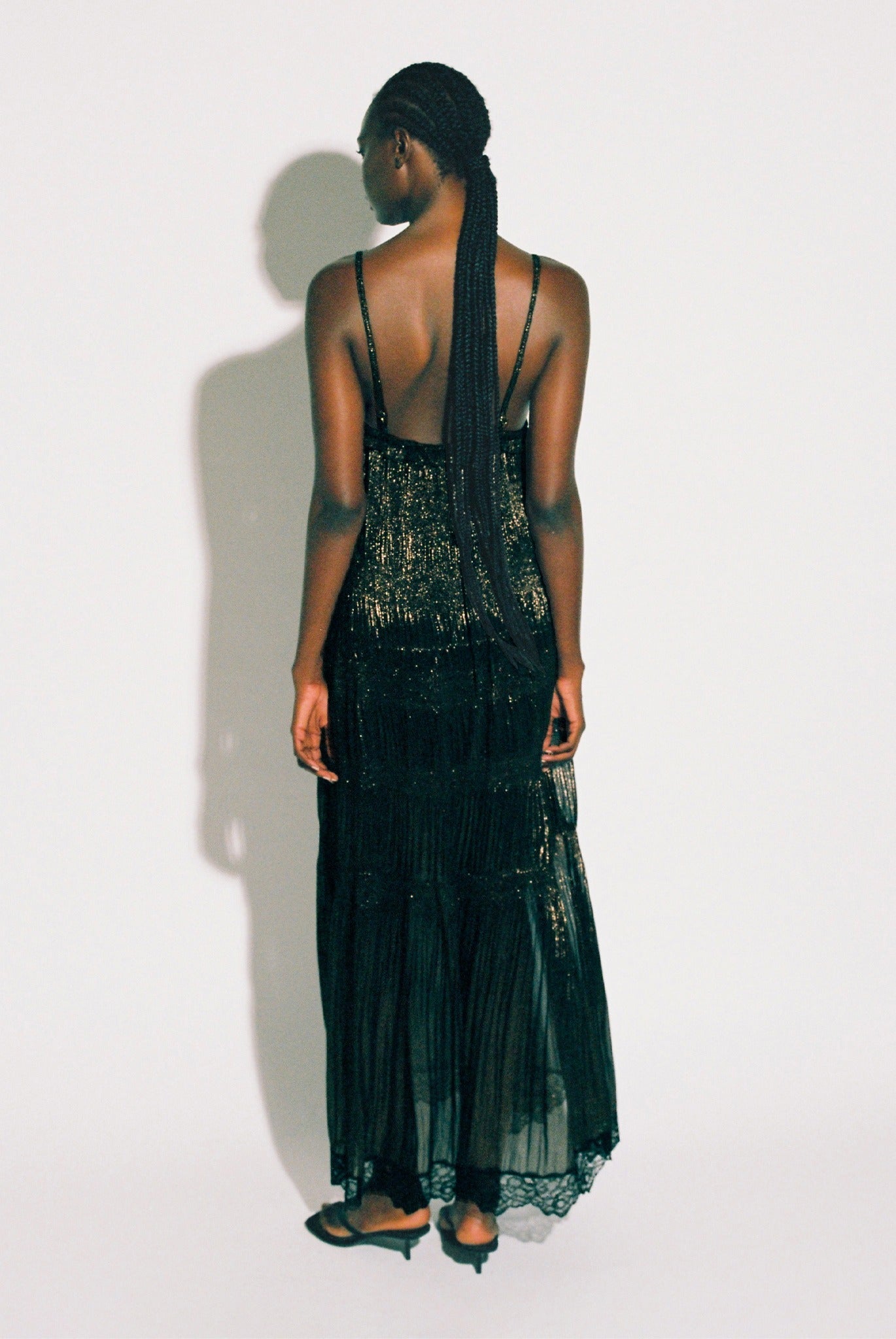 SABINA MUSAYEV - pleated_chiffon_w._foil_black_bronze_pre_fall_25_26