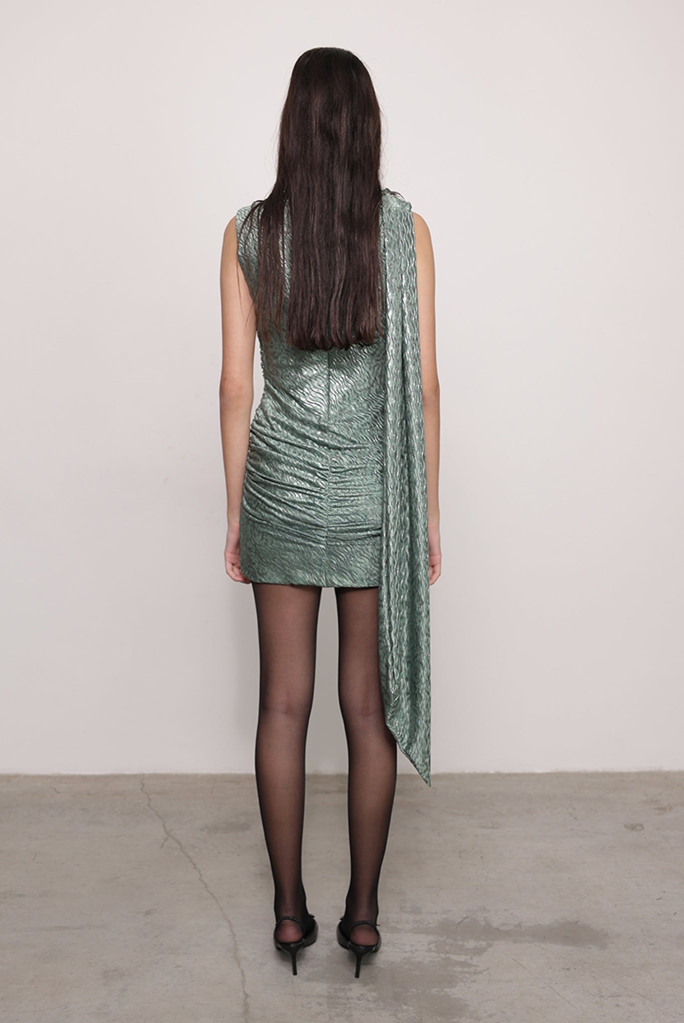 SABINA MUSAYEV - pleated_knit_w._foil_smoked_sage_fw_25_26