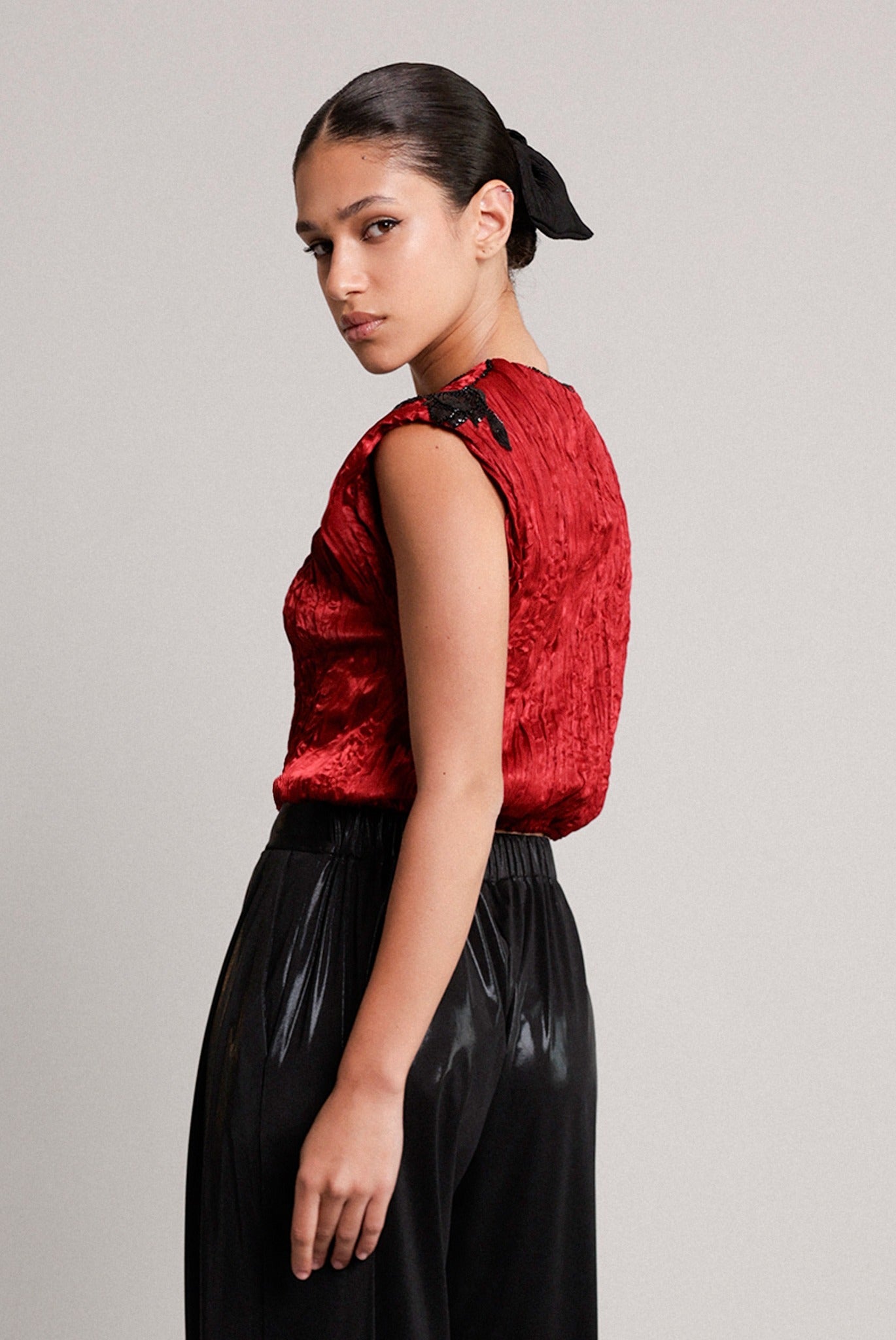 SABINA MUSAYEV - crinkled_satin_red_pre_spring_26