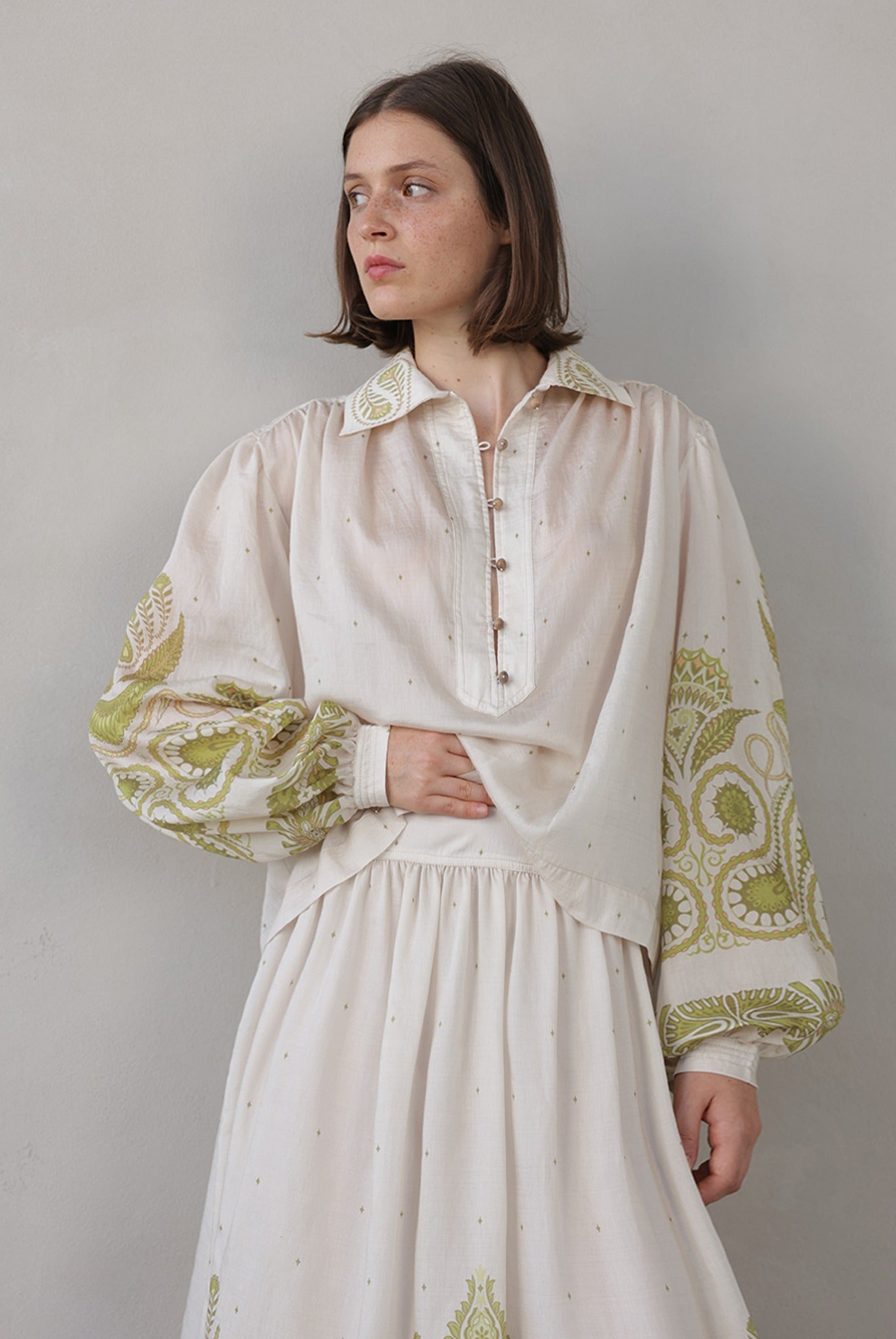 SABINA MUSAYEV - paisley_print_off_white_print_summer_26