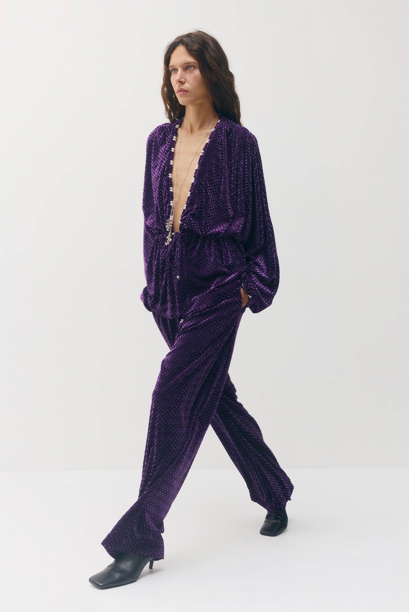 SABINA MUSAYEV - embossed_velvet_purple_fw_26_27
